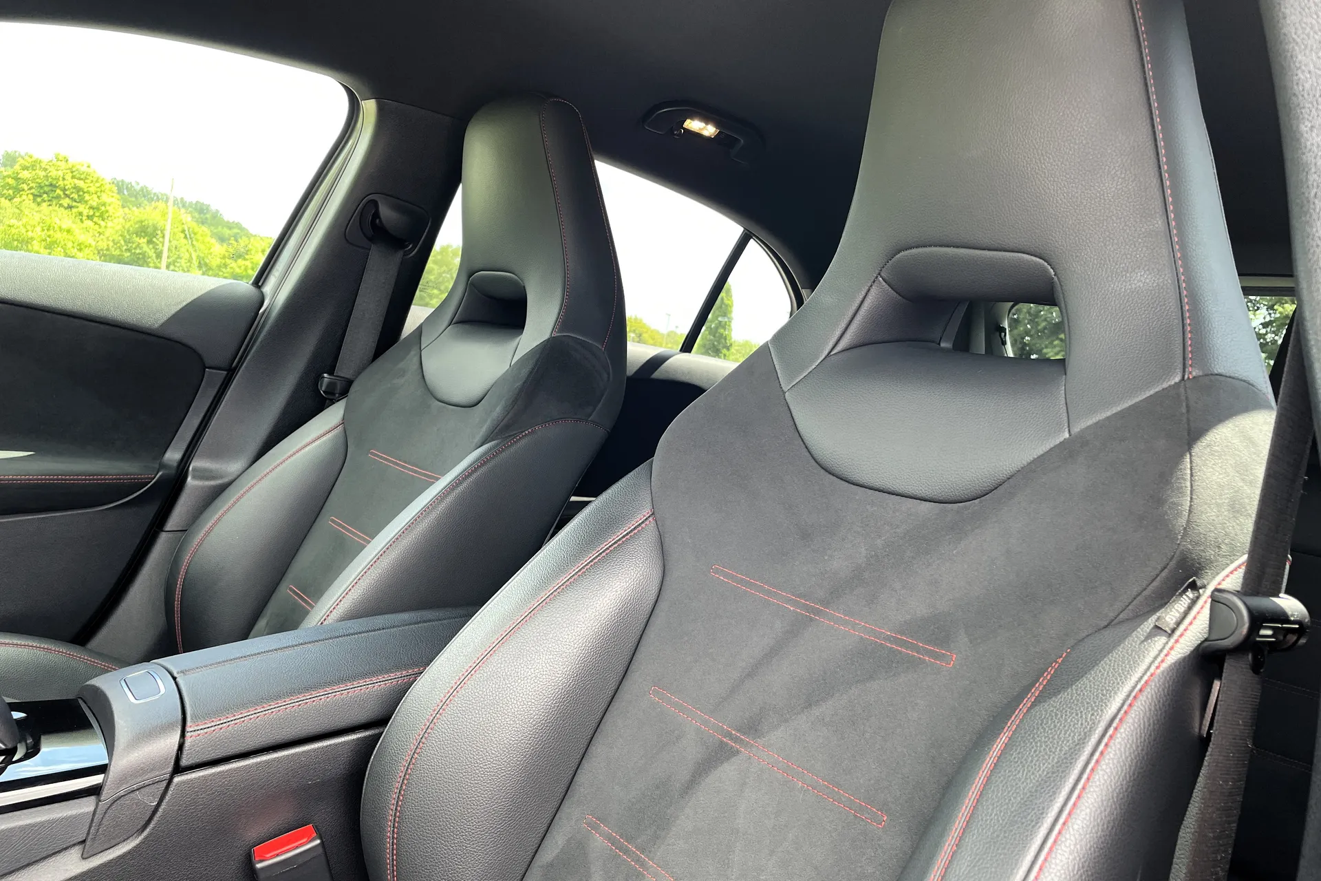 MERCEDES-BENZ A CLASS thumbnail image number 31