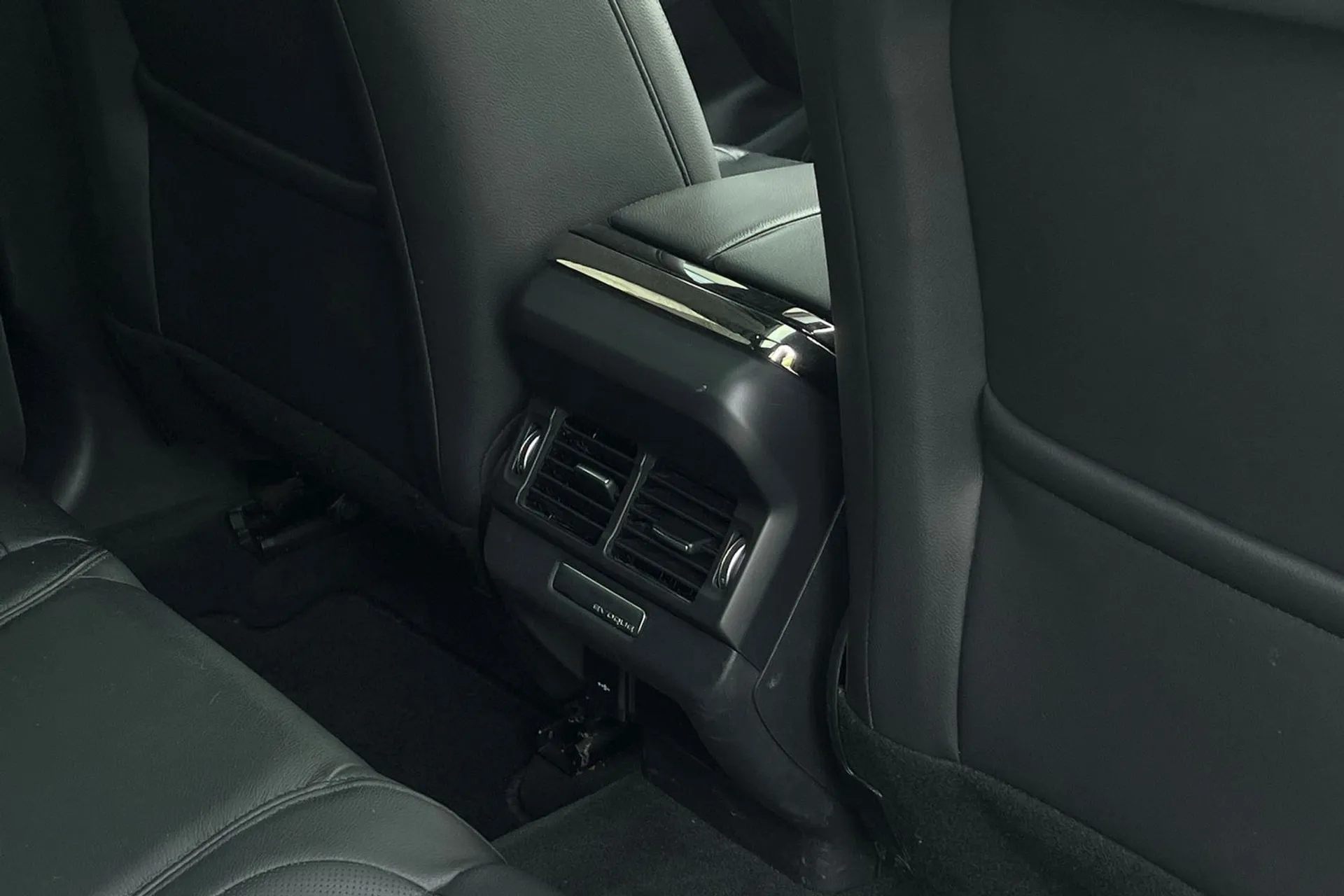 LAND ROVER RANGE ROVER EVOQUE thumbnail image number 40