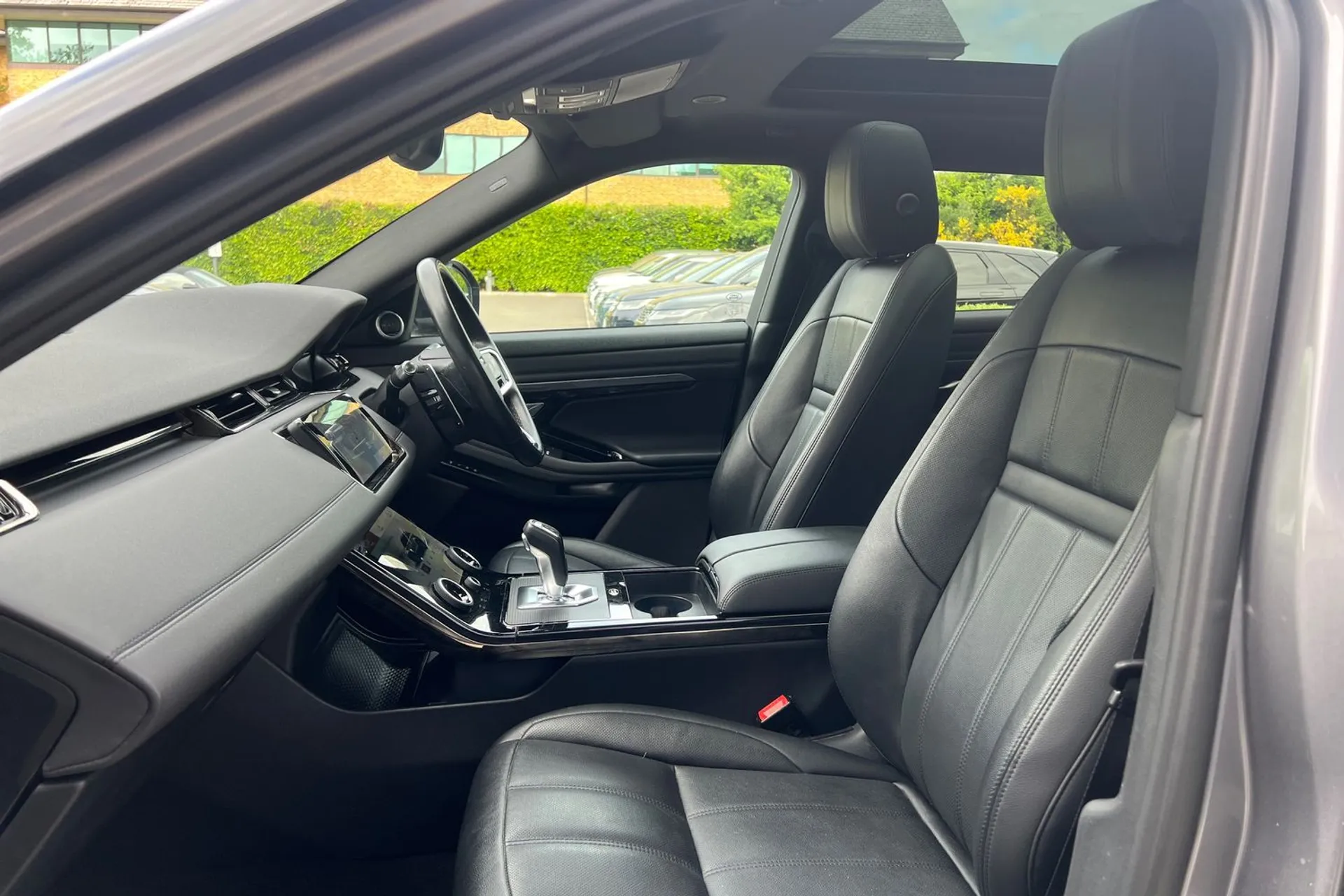LAND ROVER RANGE ROVER EVOQUE thumbnail image number 48