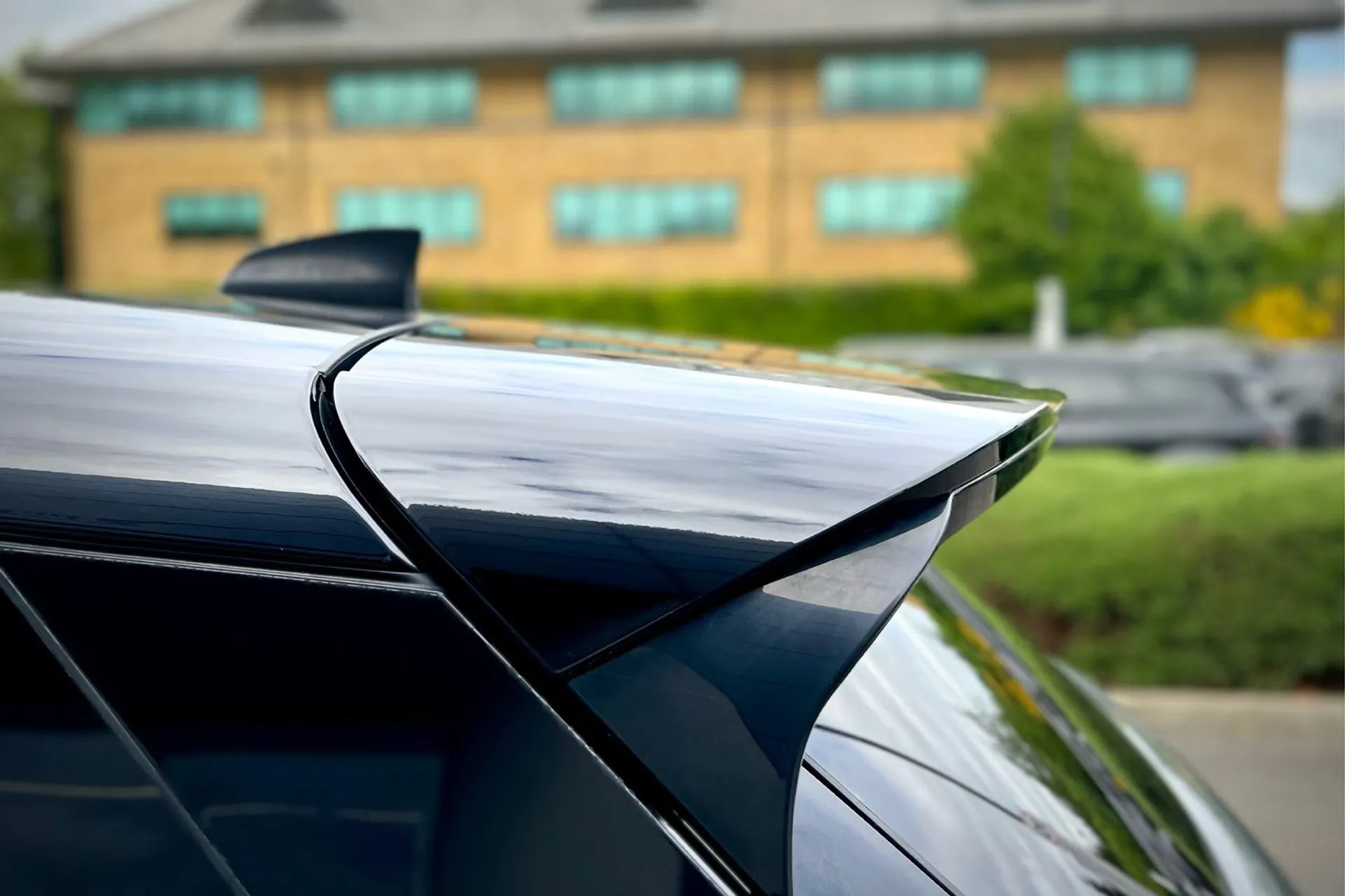 LAND ROVER RANGE ROVER EVOQUE thumbnail image number 24