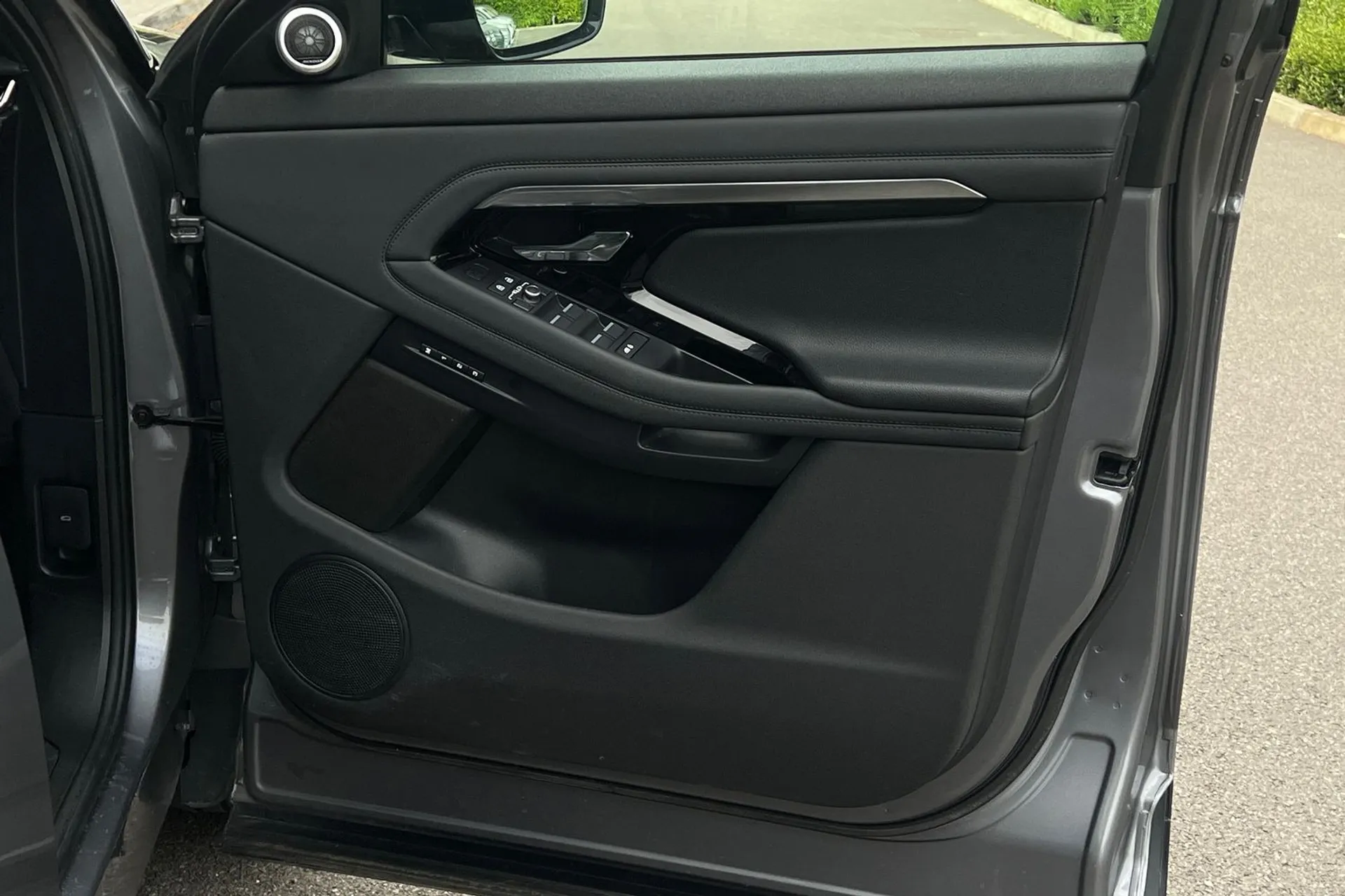 LAND ROVER RANGE ROVER EVOQUE thumbnail image number 62
