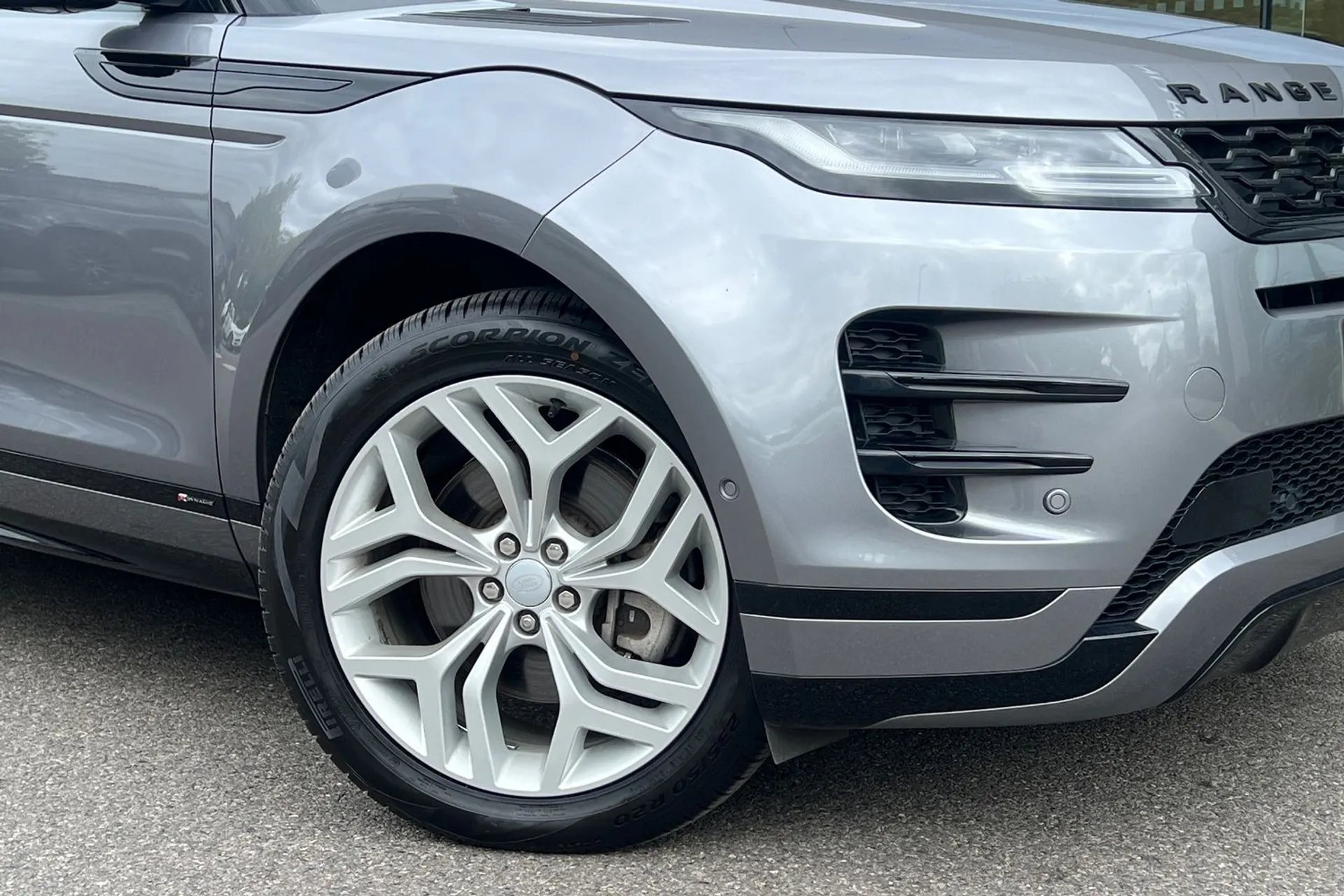 LAND ROVER RANGE ROVER EVOQUE thumbnail image number 8