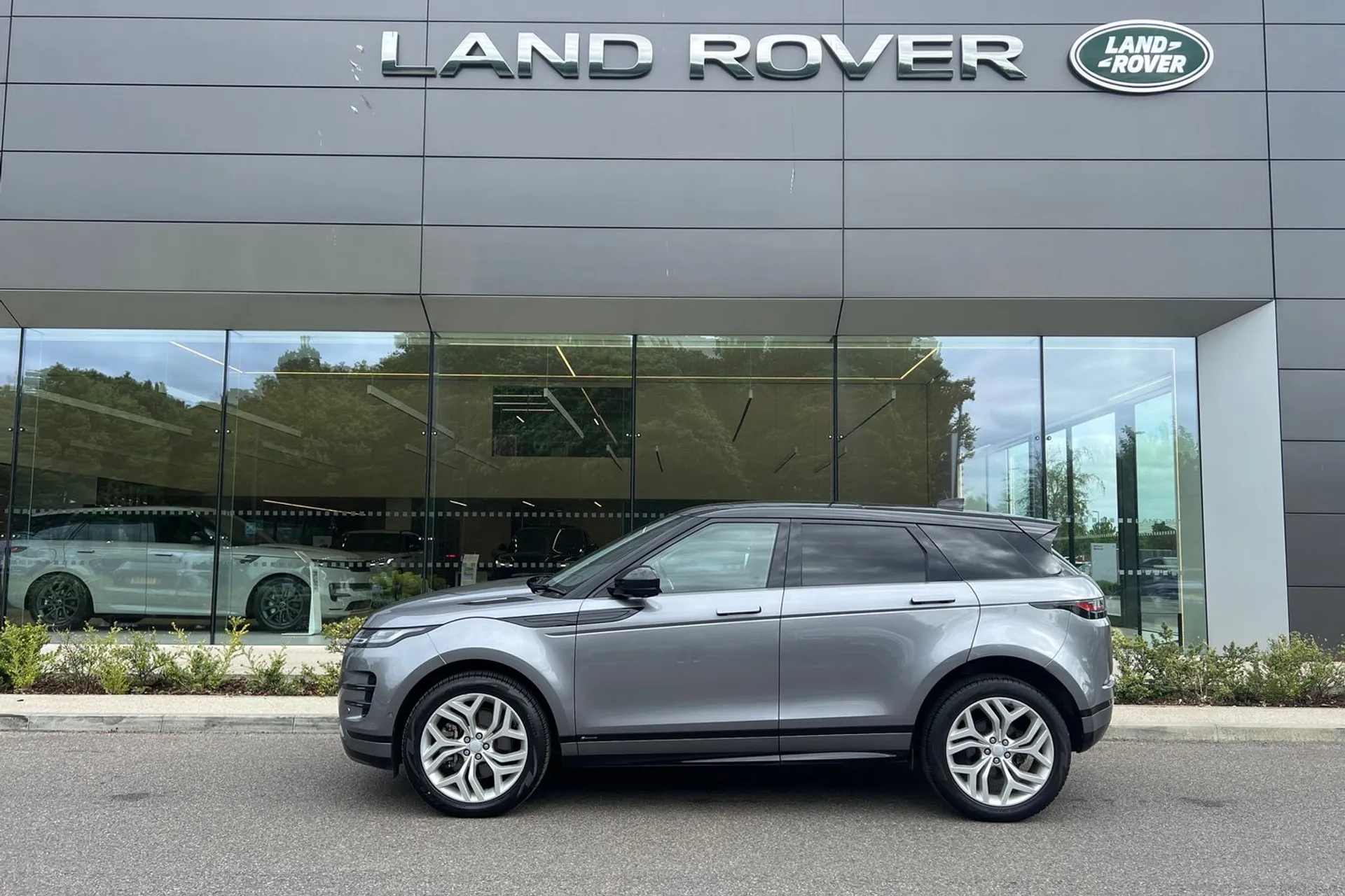 LAND ROVER RANGE ROVER EVOQUE thumbnail image number 7