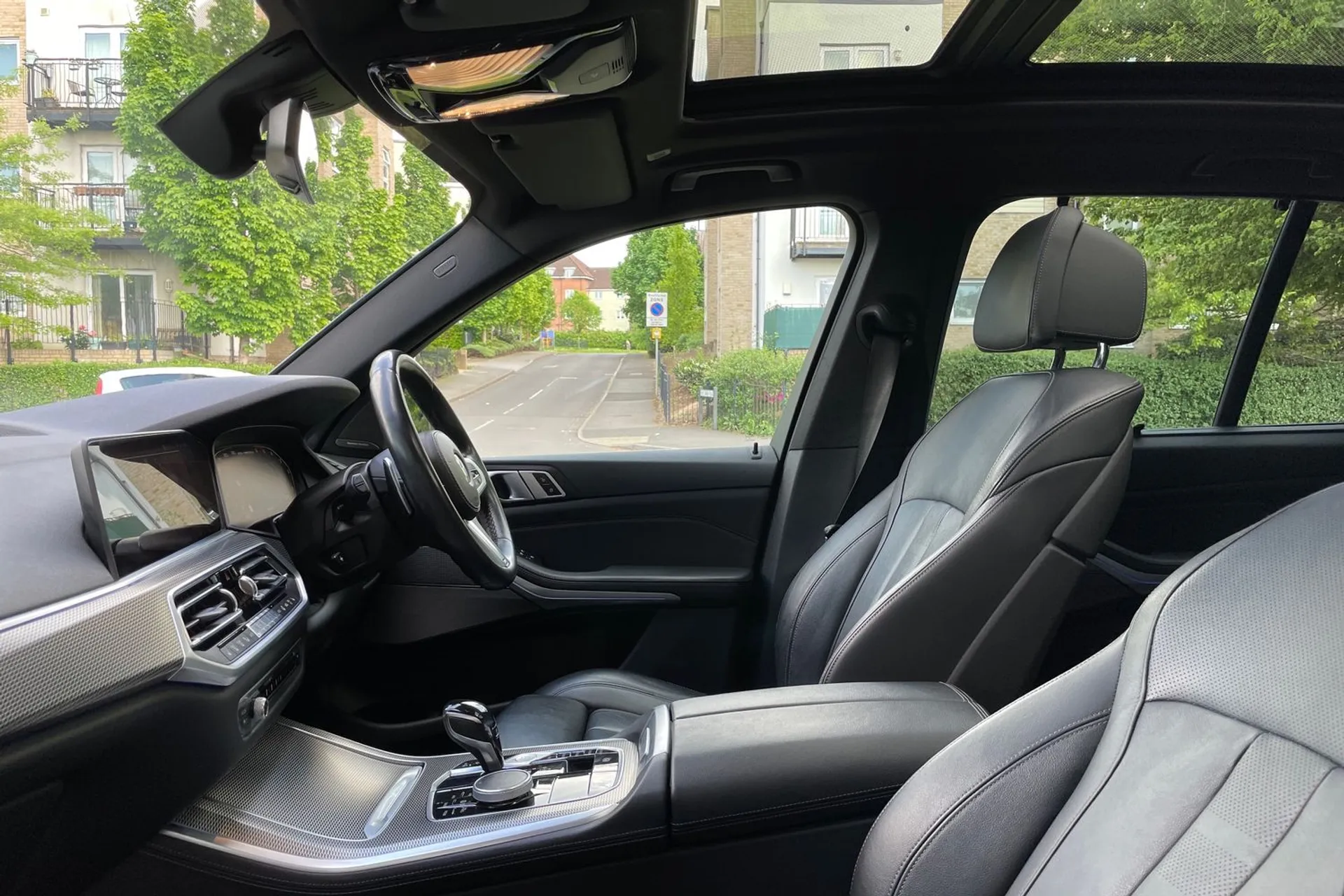 BMW X5 thumbnail image number 28