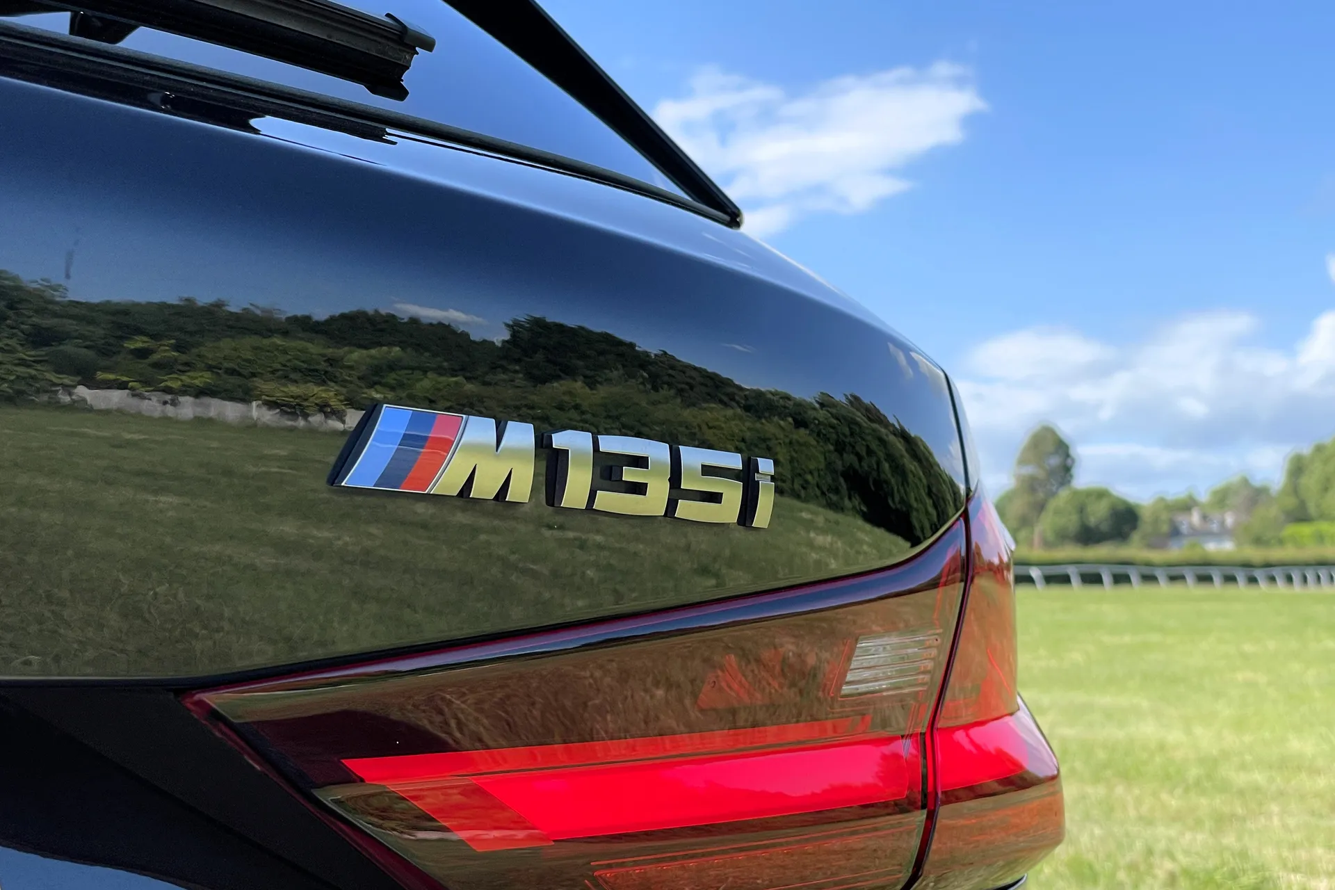 BMW 1 SERIES thumbnail image number 22