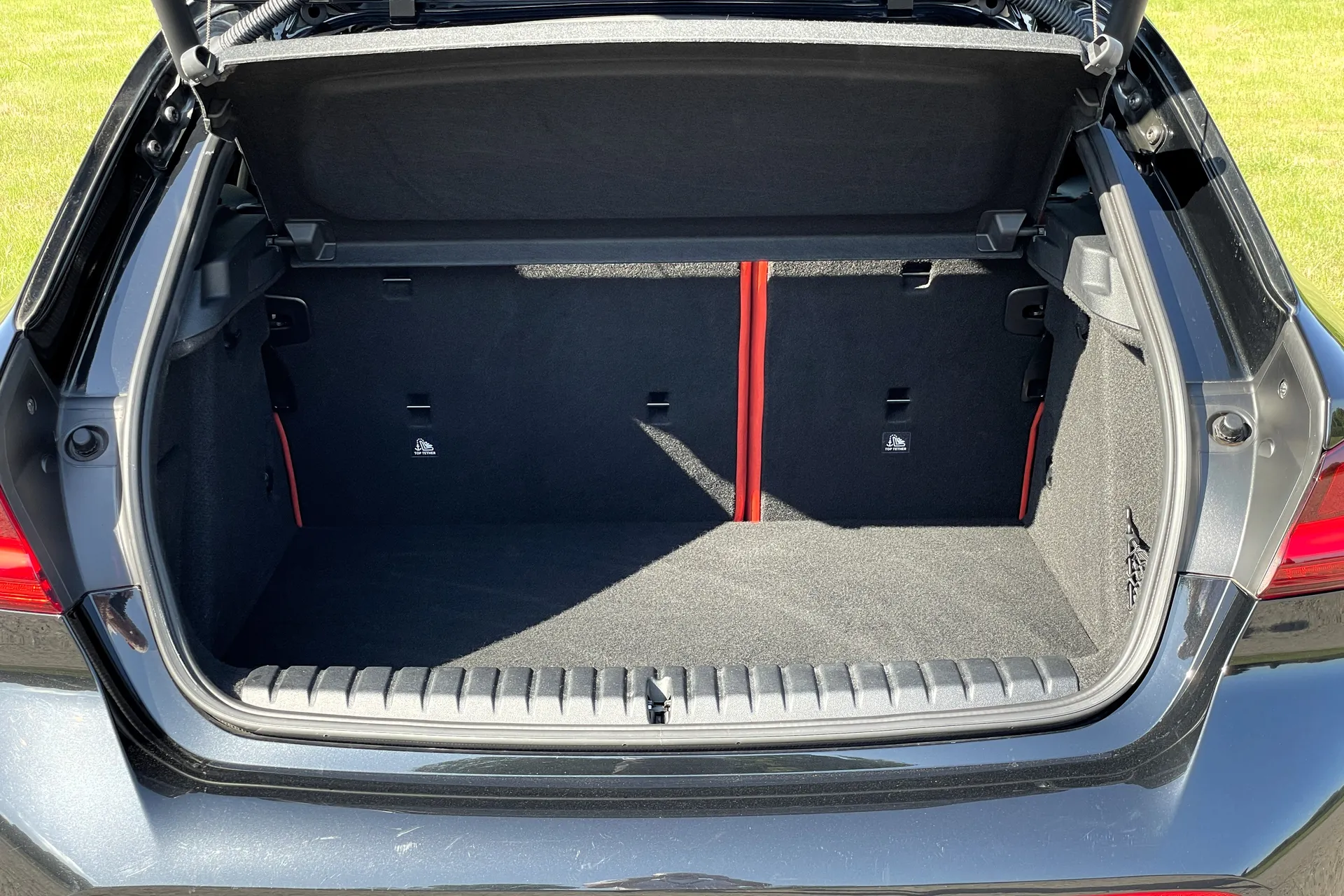 BMW 1 SERIES thumbnail image number 29