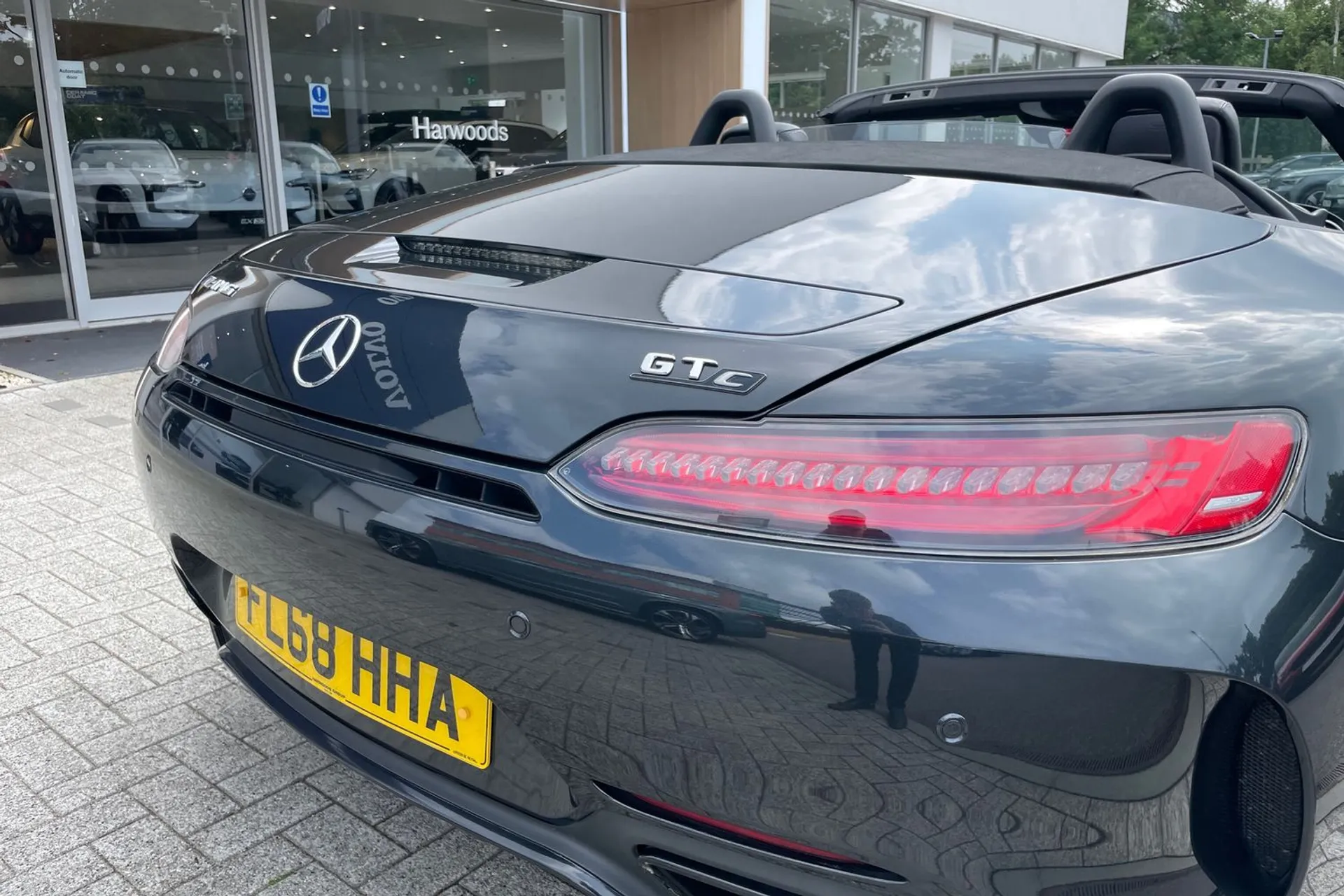 MERCEDES-BENZ AMG GT thumbnail image number 20
