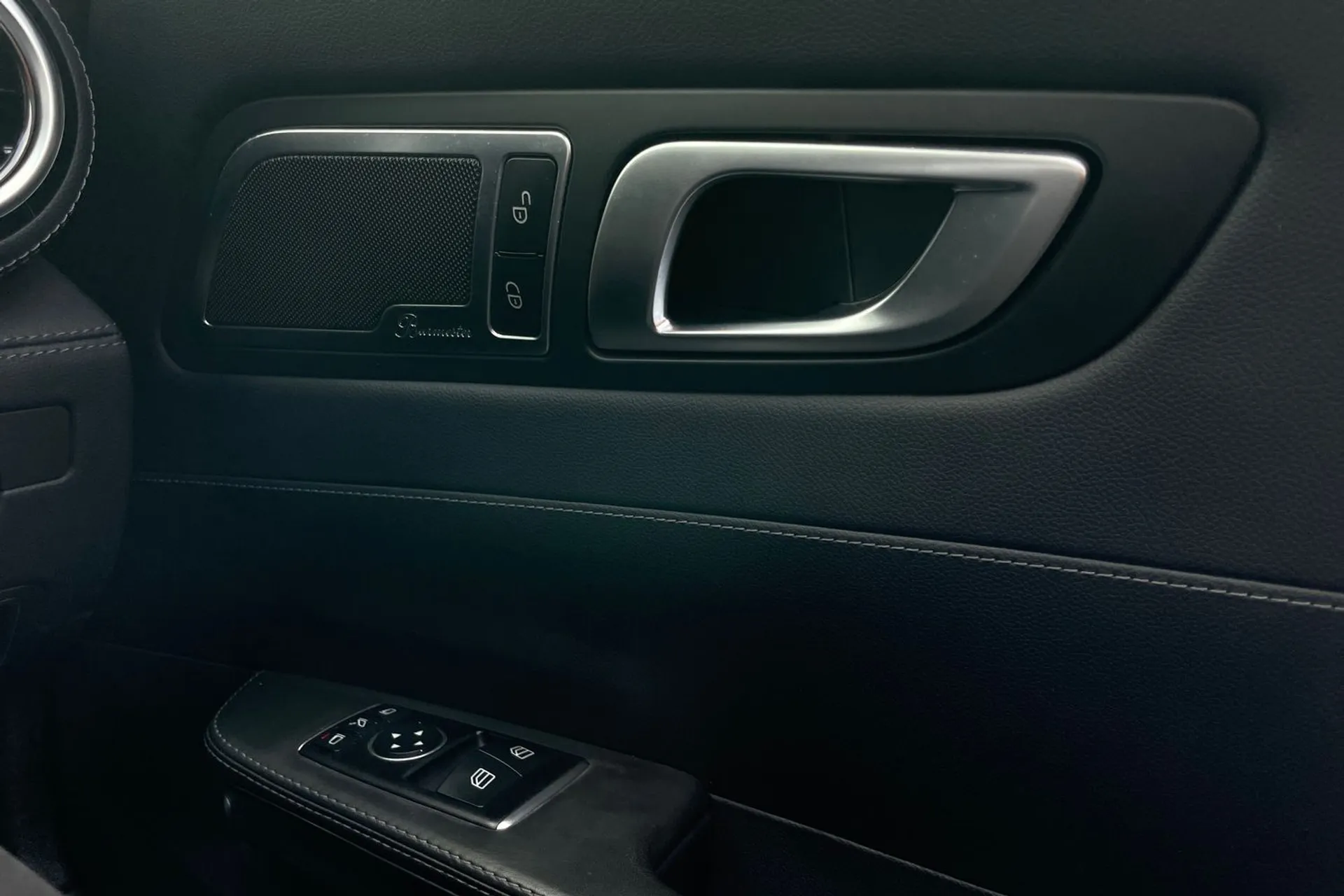 MERCEDES-BENZ AMG GT thumbnail image number 45