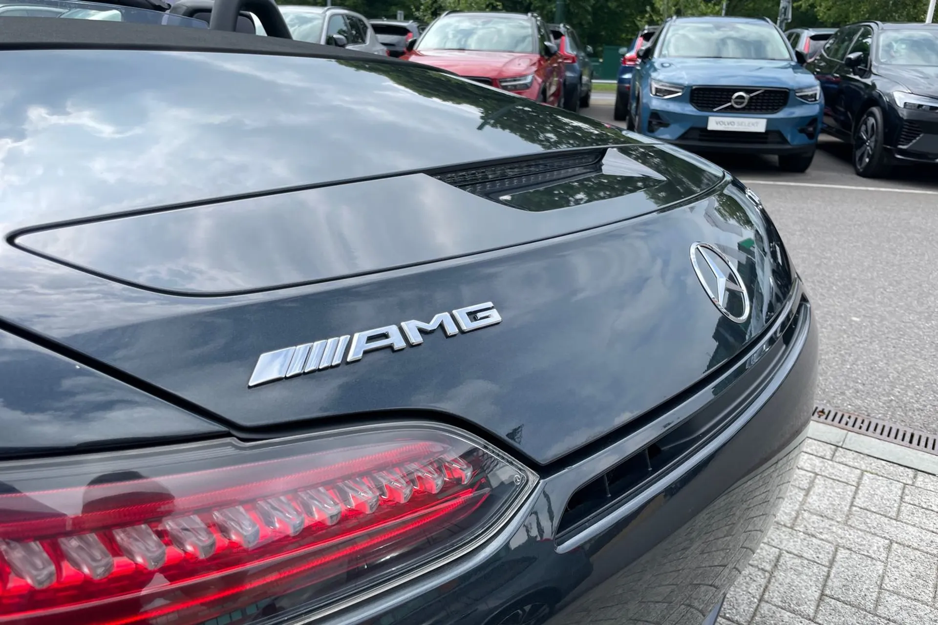 MERCEDES-BENZ AMG GT thumbnail image number 27