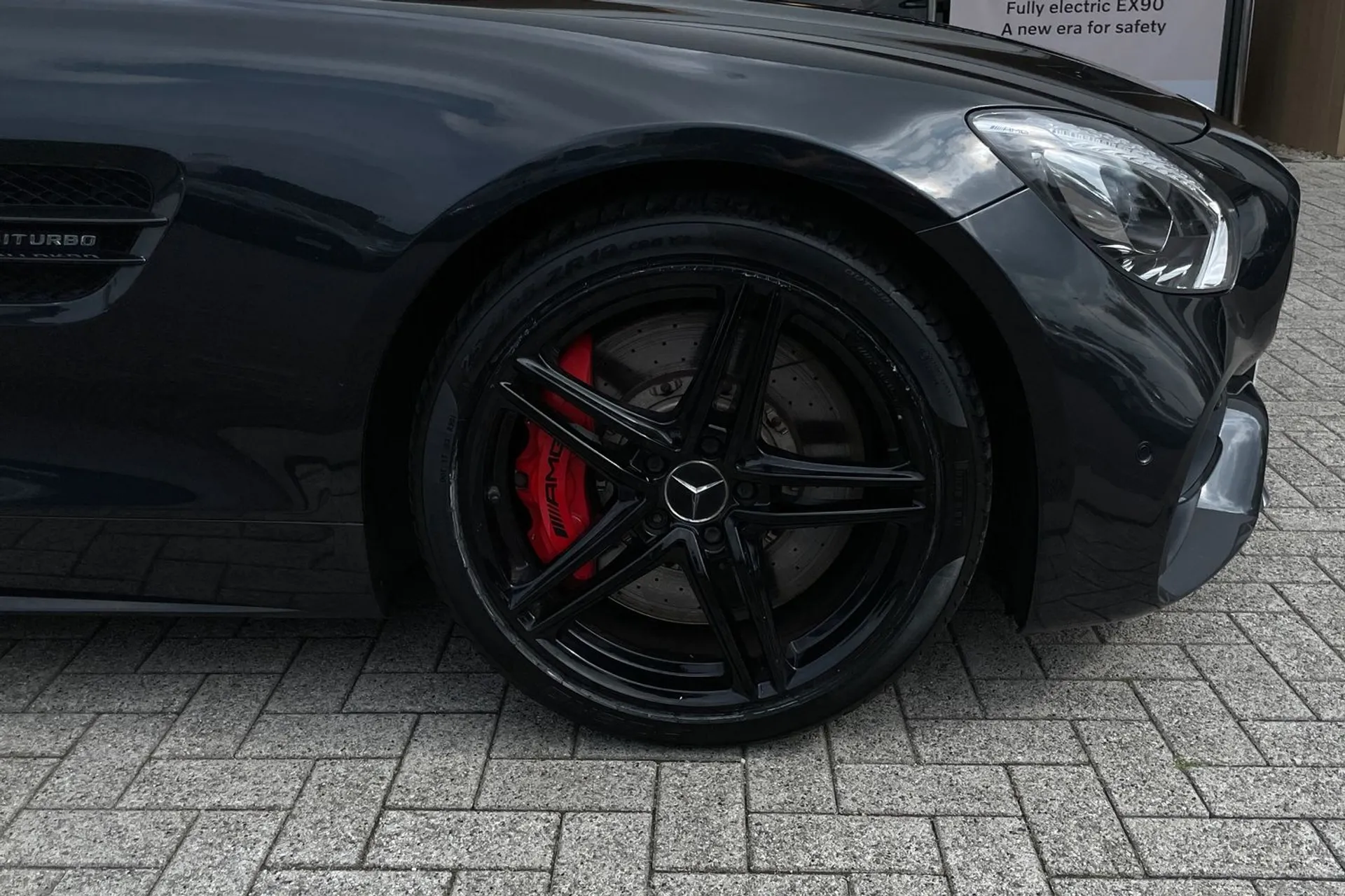 MERCEDES-BENZ AMG GT thumbnail image number 18