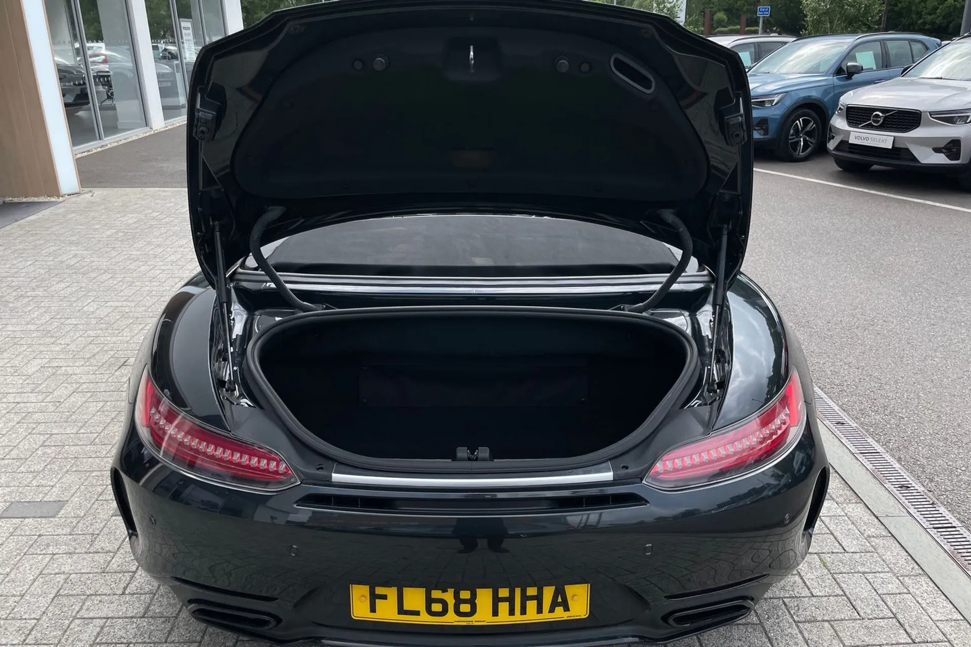 MERCEDES-BENZ AMG GT thumbnail image number 25