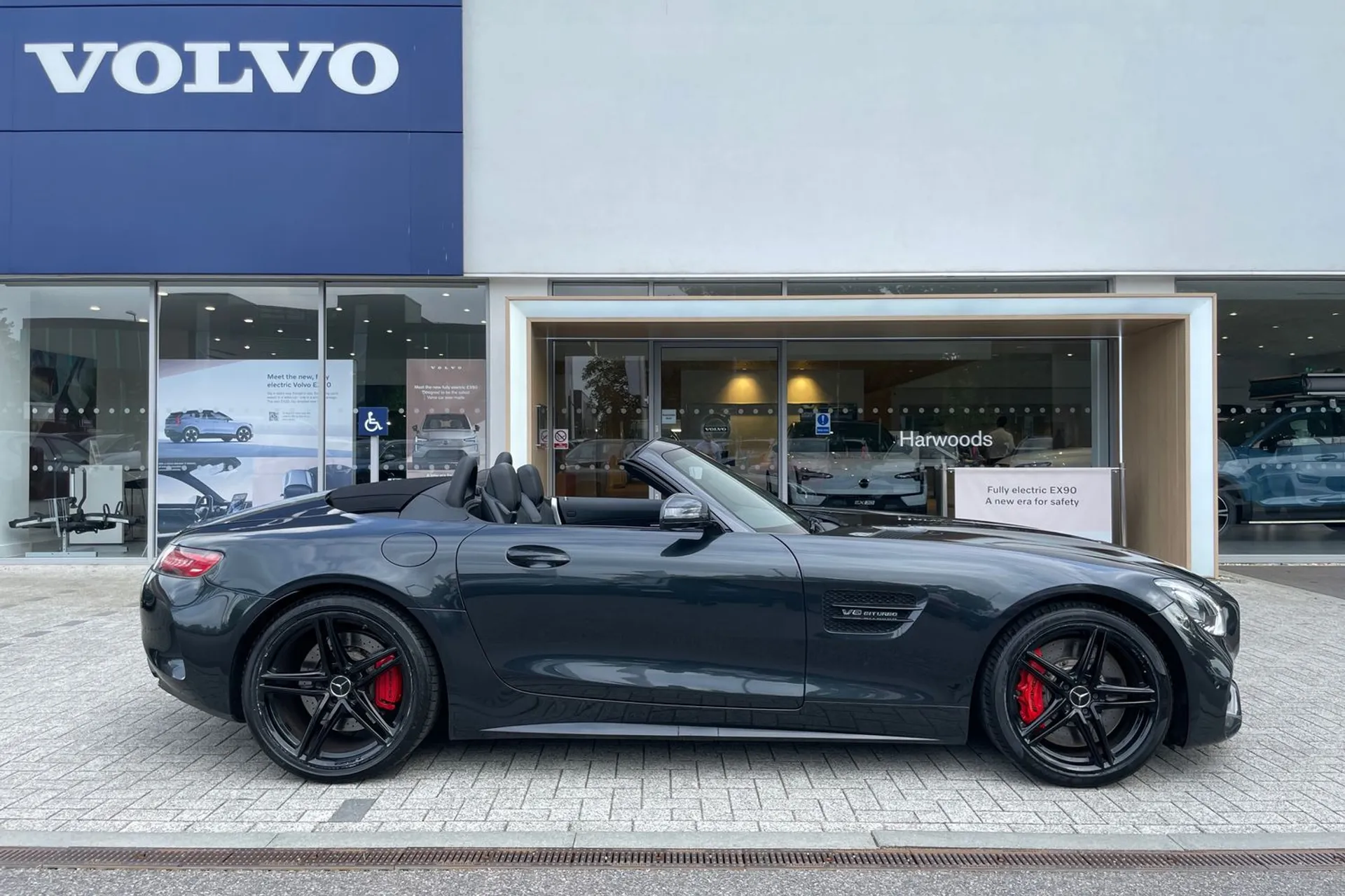 MERCEDES-BENZ AMG GT thumbnail image number 3