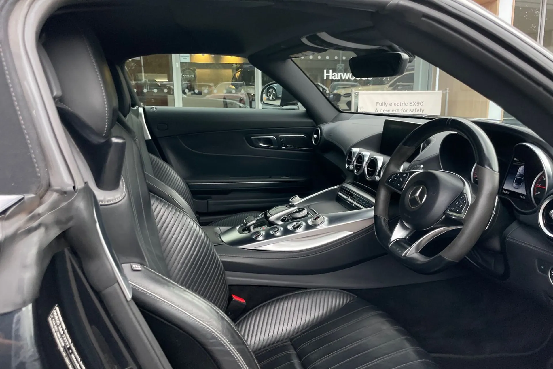 MERCEDES-BENZ AMG GT thumbnail image number 7