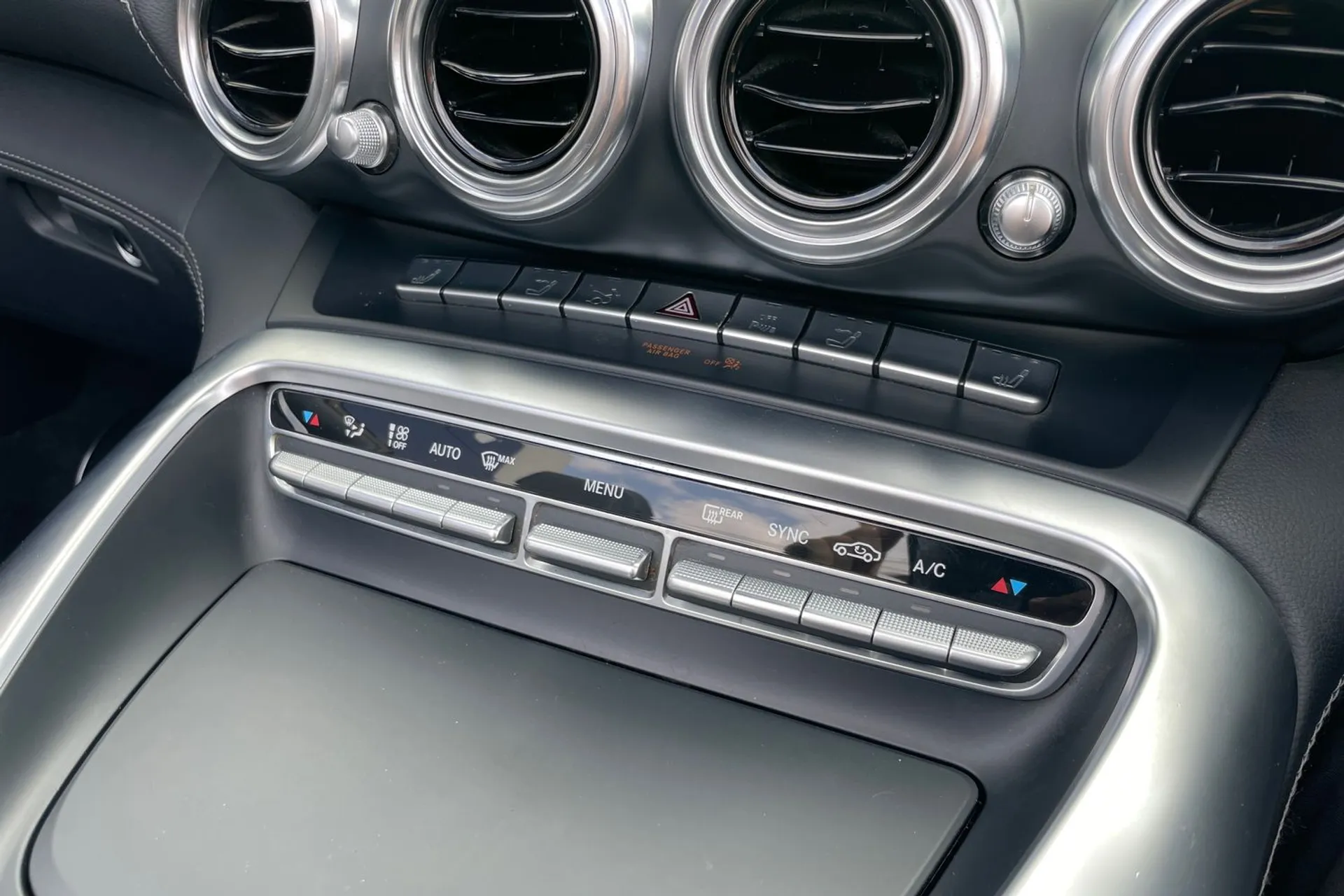 MERCEDES-BENZ AMG GT thumbnail image number 44