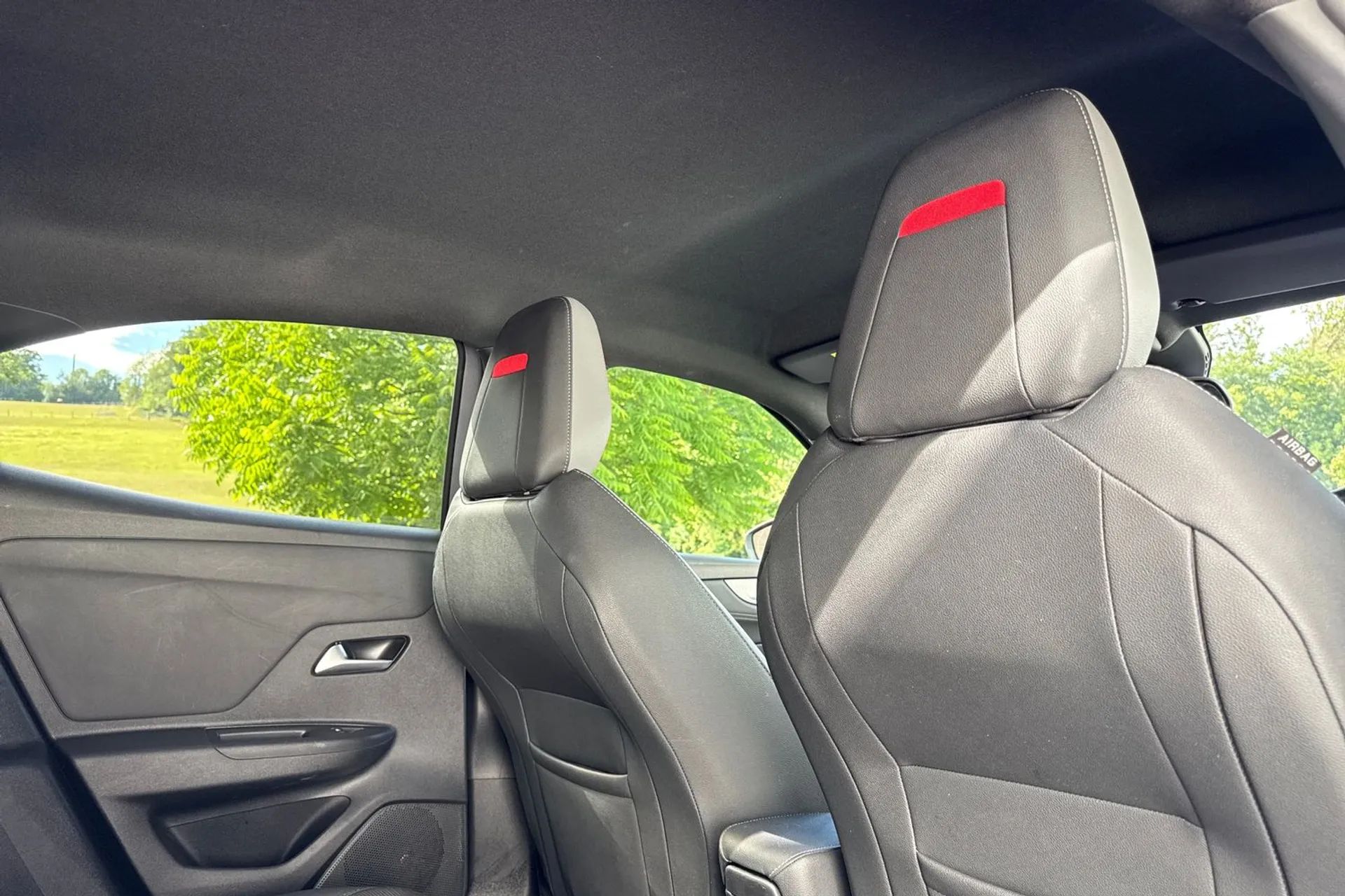 VAUXHALL MOKKA thumbnail image number 17