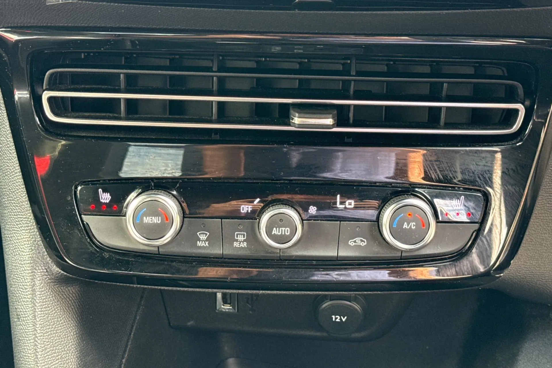 VAUXHALL MOKKA thumbnail image number 47