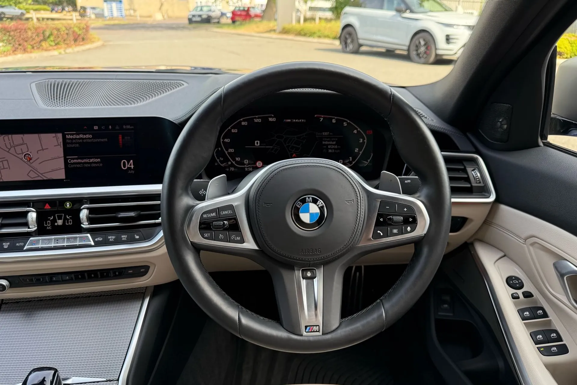 BMW 3 SERIES thumbnail image number 12