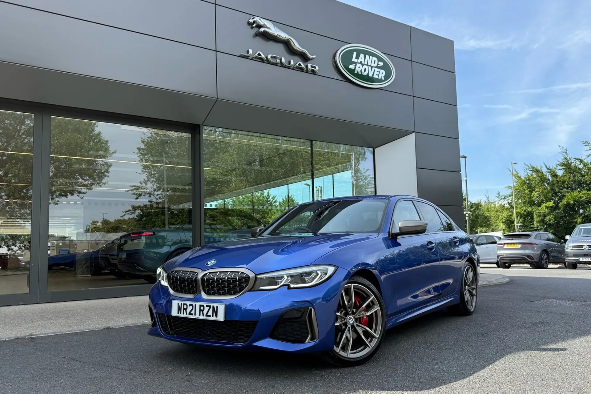 BMW 3 SERIES thumbnail image number 30