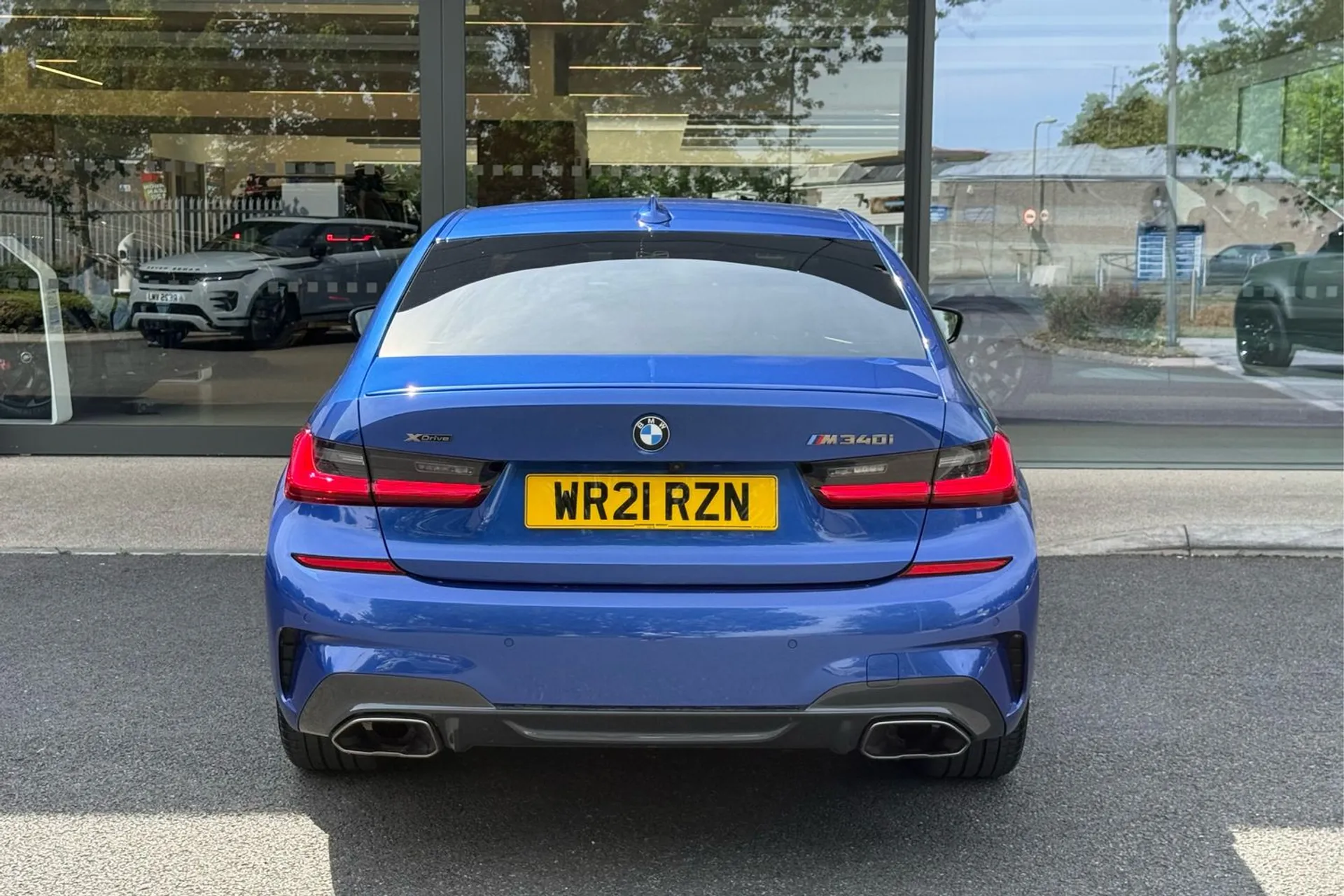 BMW 3 SERIES thumbnail image number 8