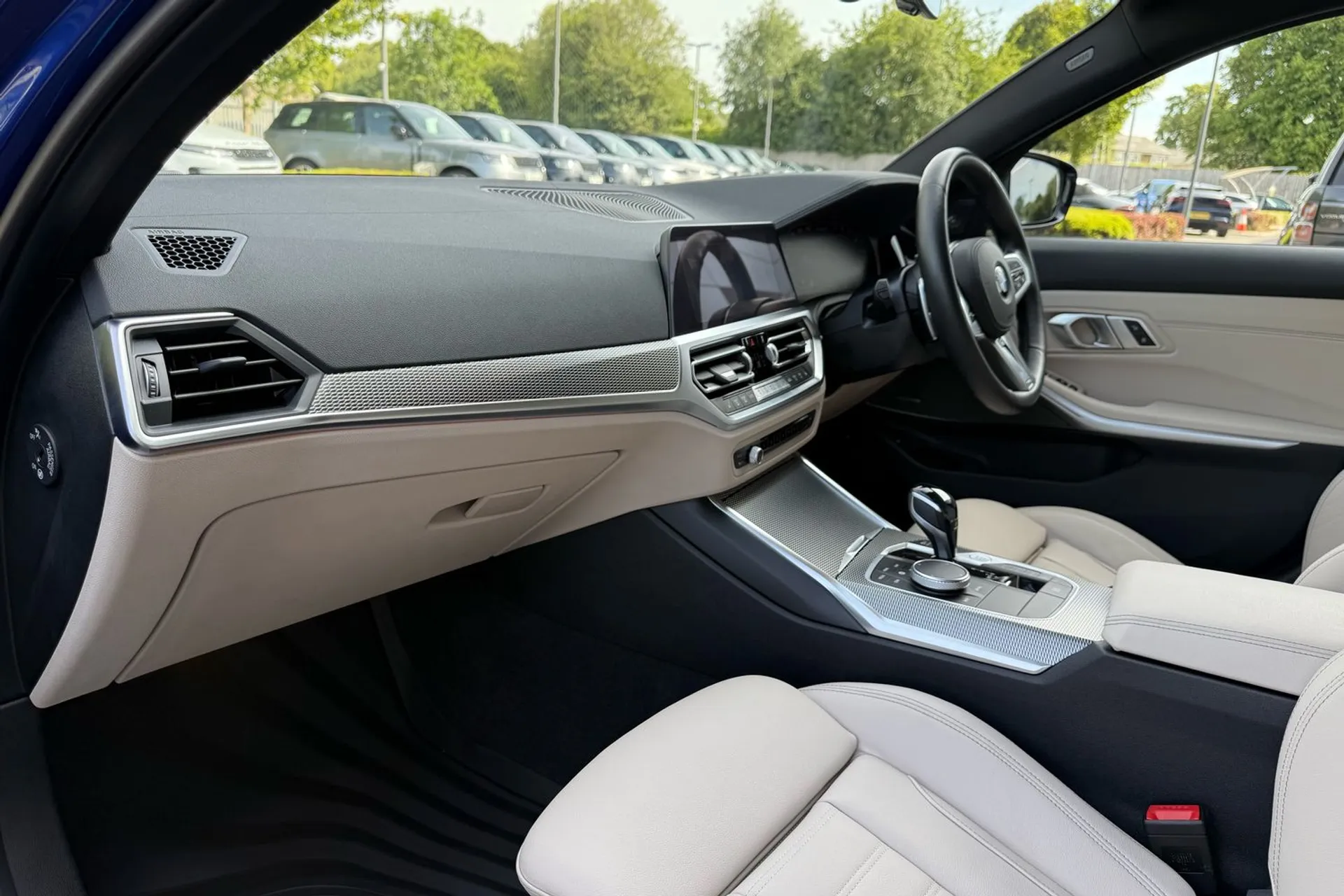 BMW 3 SERIES thumbnail image number 49