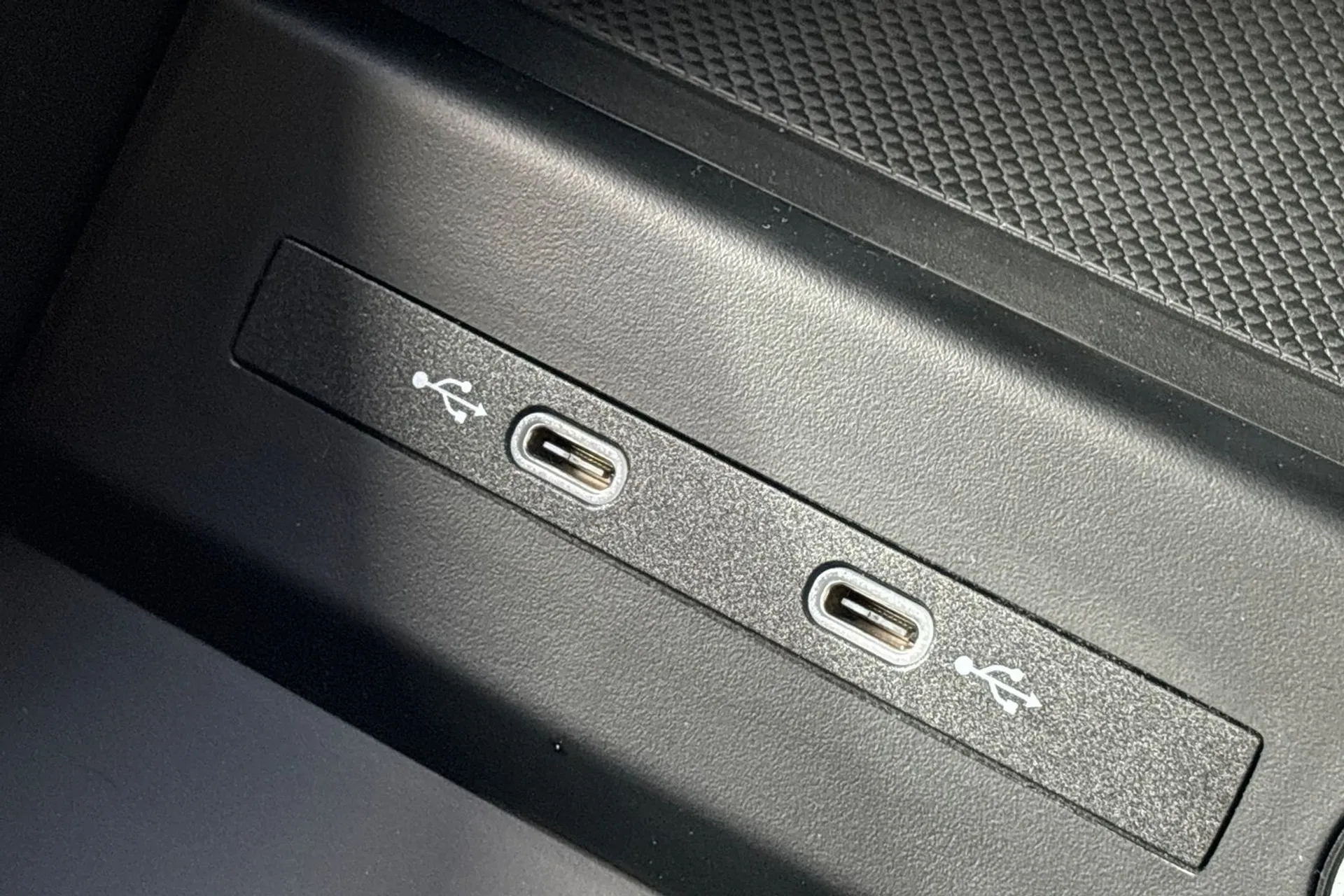 Audi Q4 thumbnail image number 47