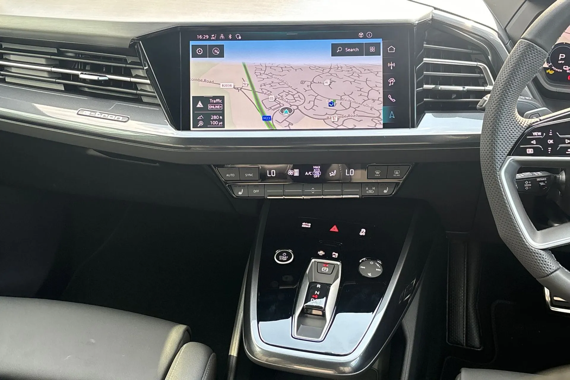 Audi Q4 thumbnail image number 36