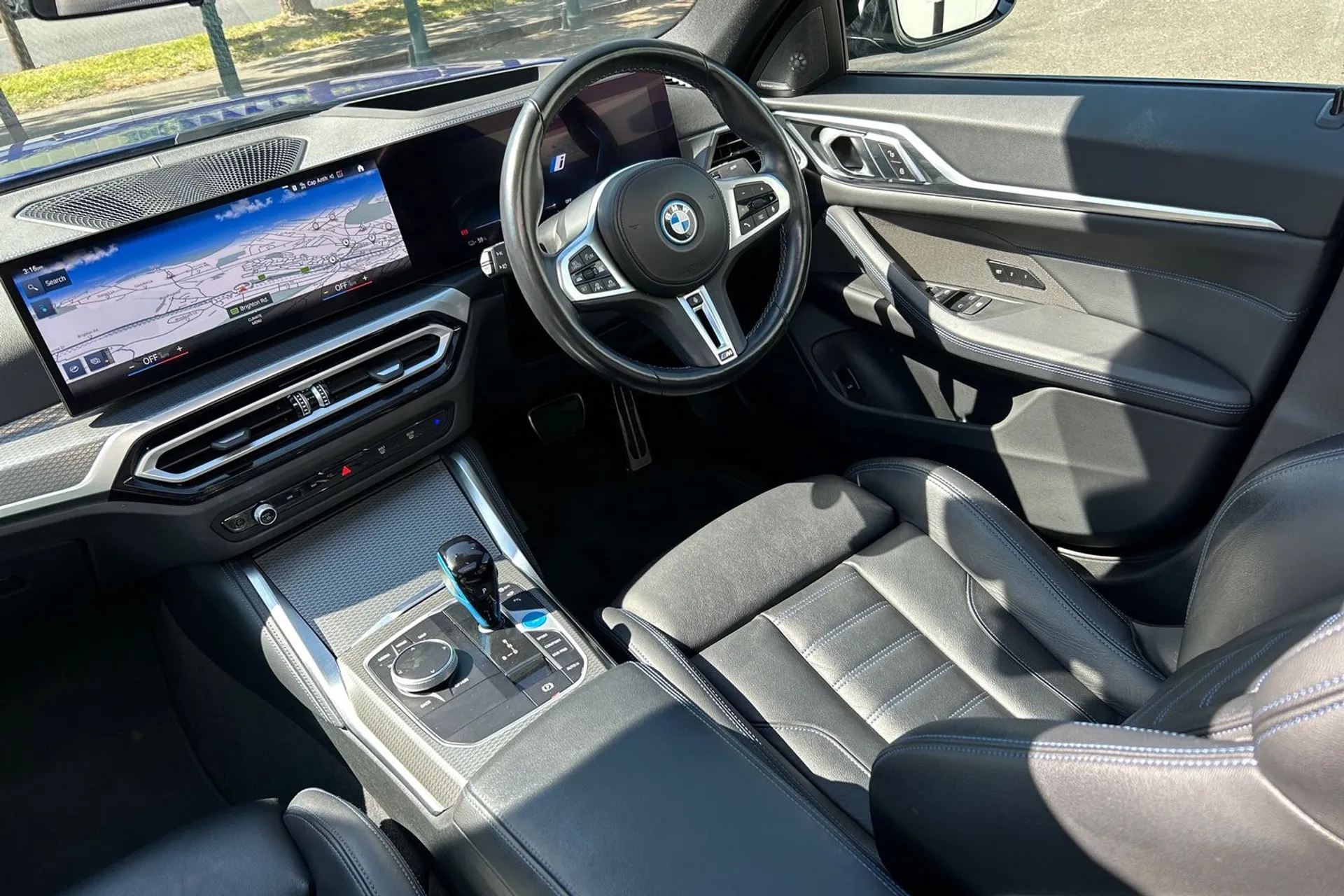 BMW I4 thumbnail image number 43