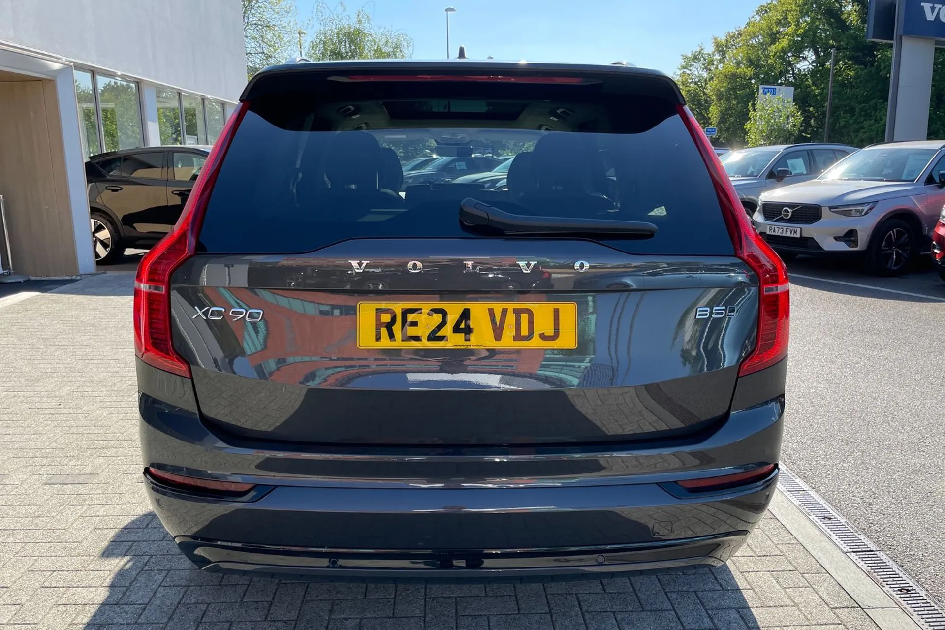 Volvo XC90 thumbnail image number 10