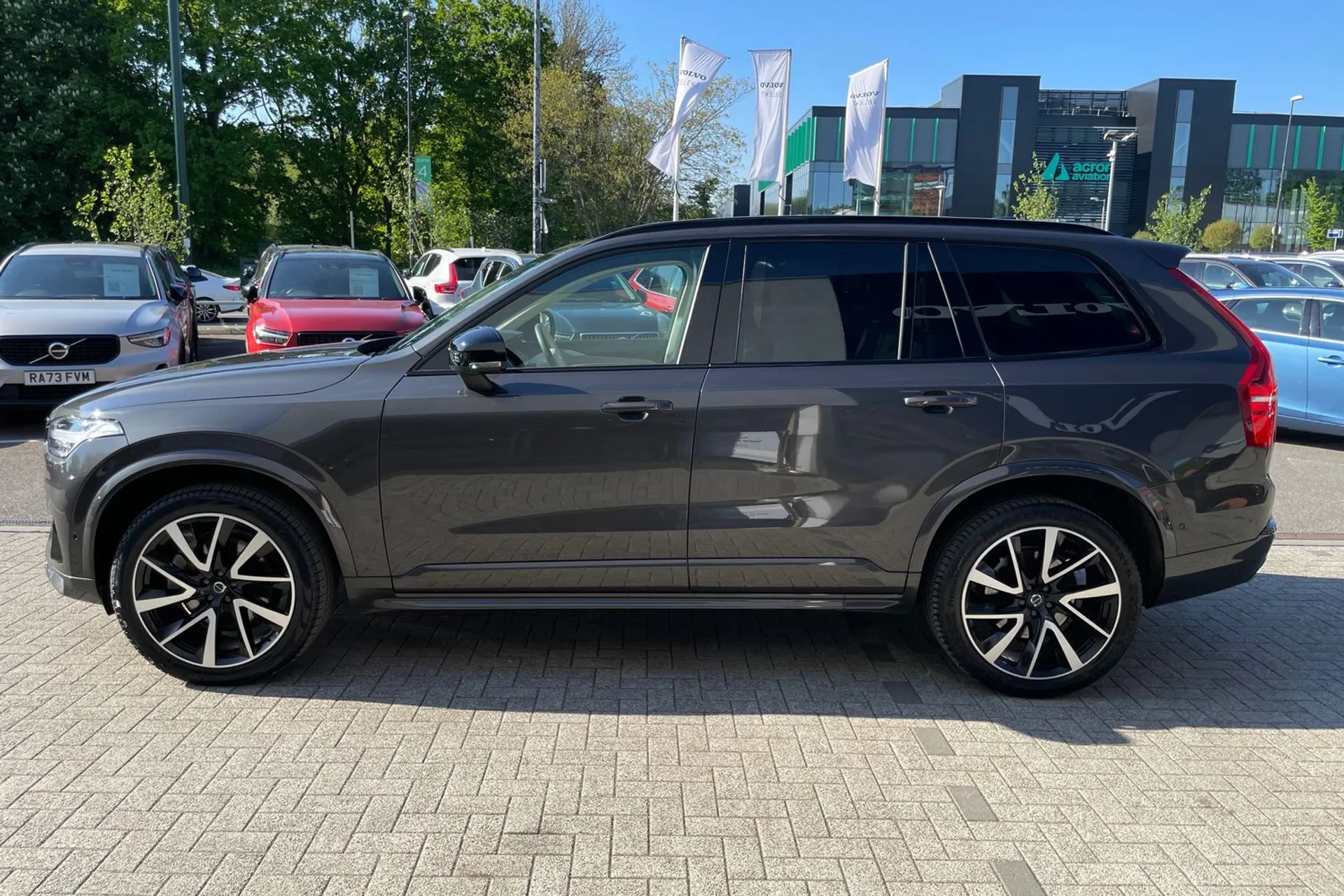 Volvo XC90 thumbnail image number 12