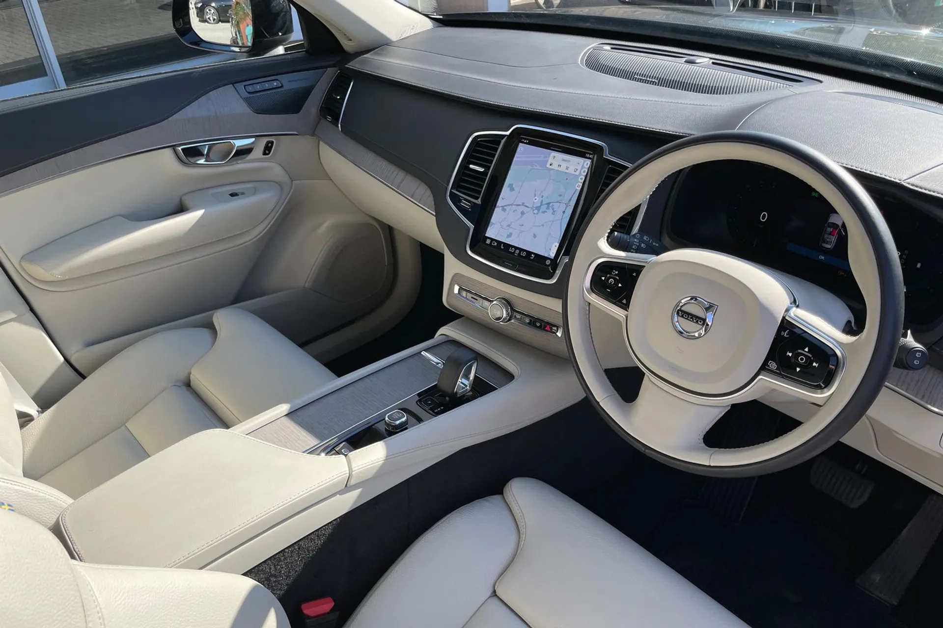 Volvo XC90 thumbnail image number 5