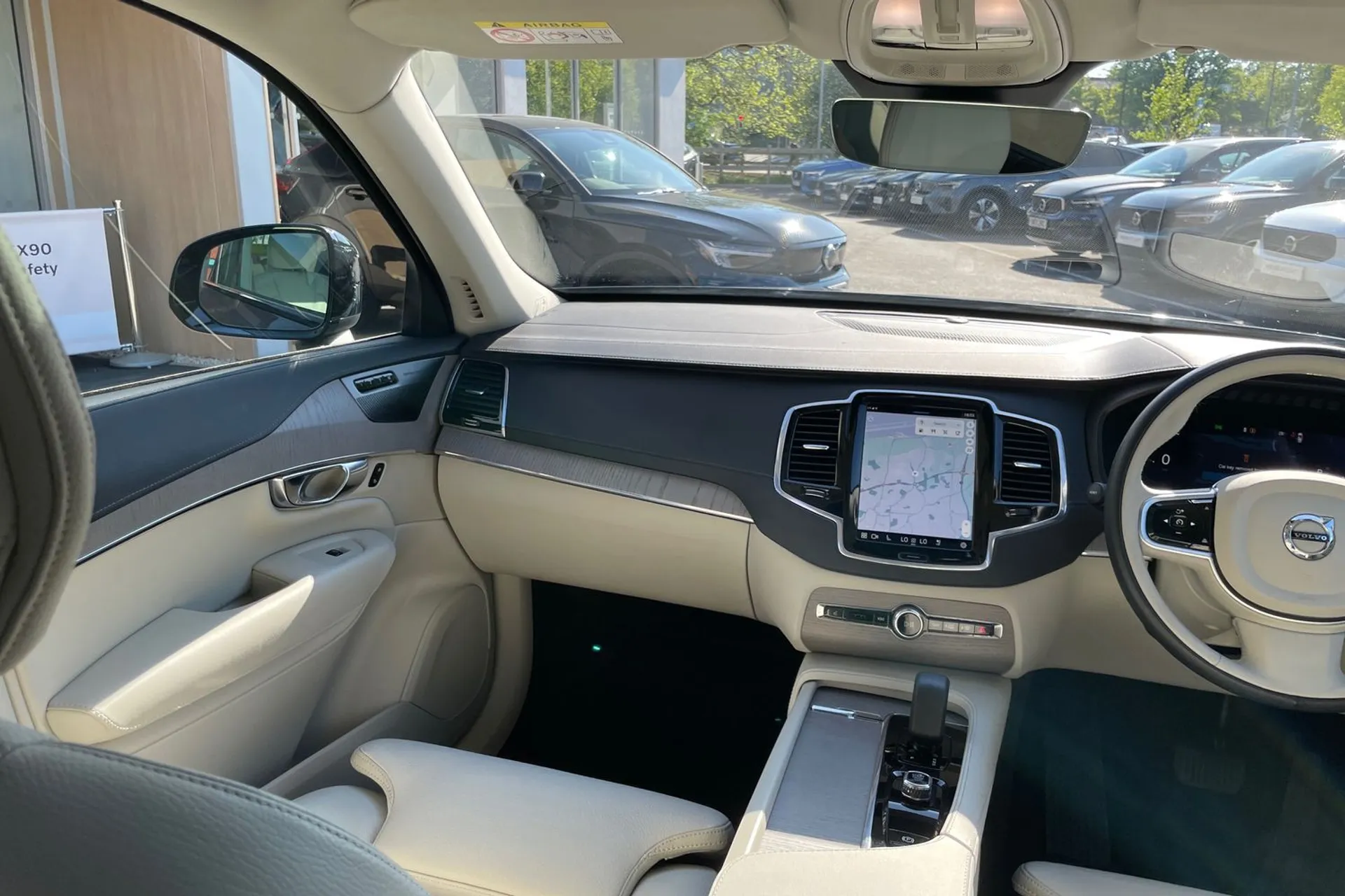 Volvo XC90 thumbnail image number 33