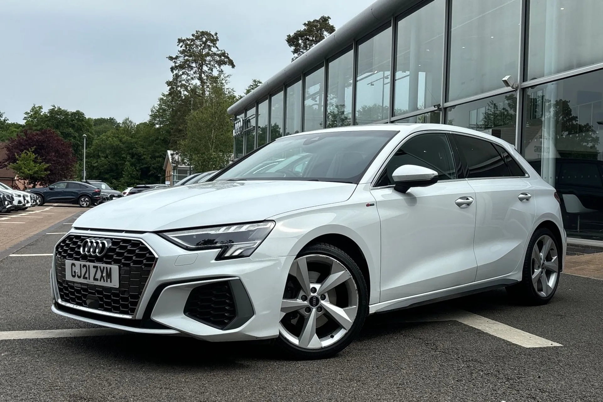 Audi A3 thumbnail image number 10