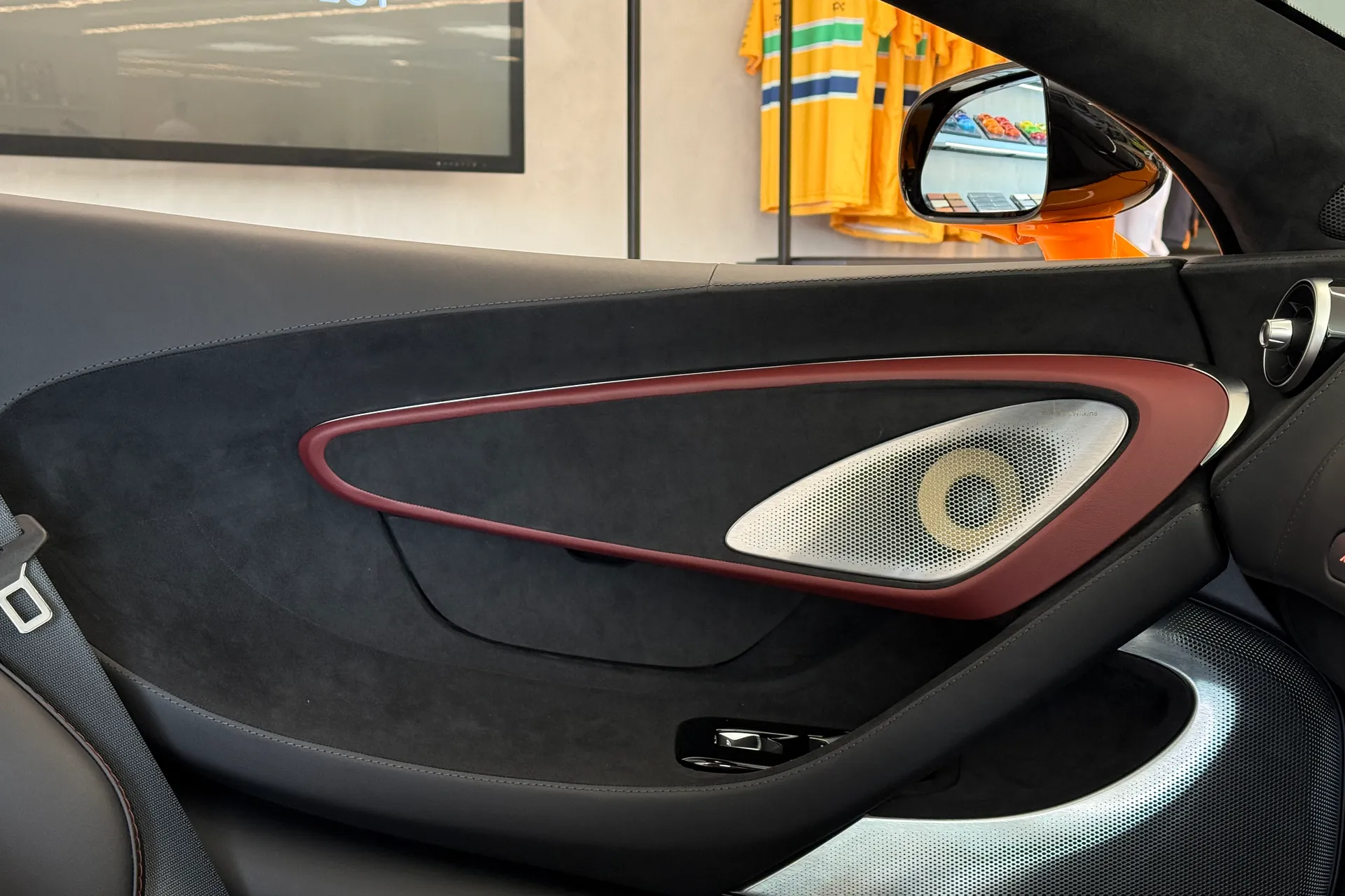 McLaren GTS thumbnail image number 12