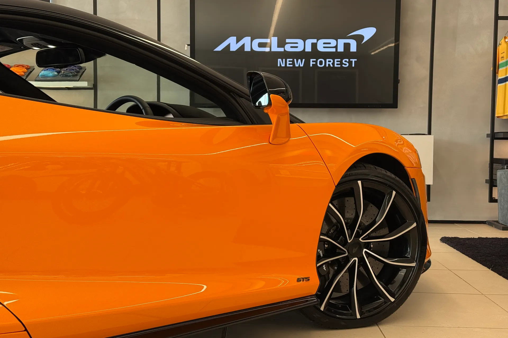 McLaren GTS thumbnail image number 38