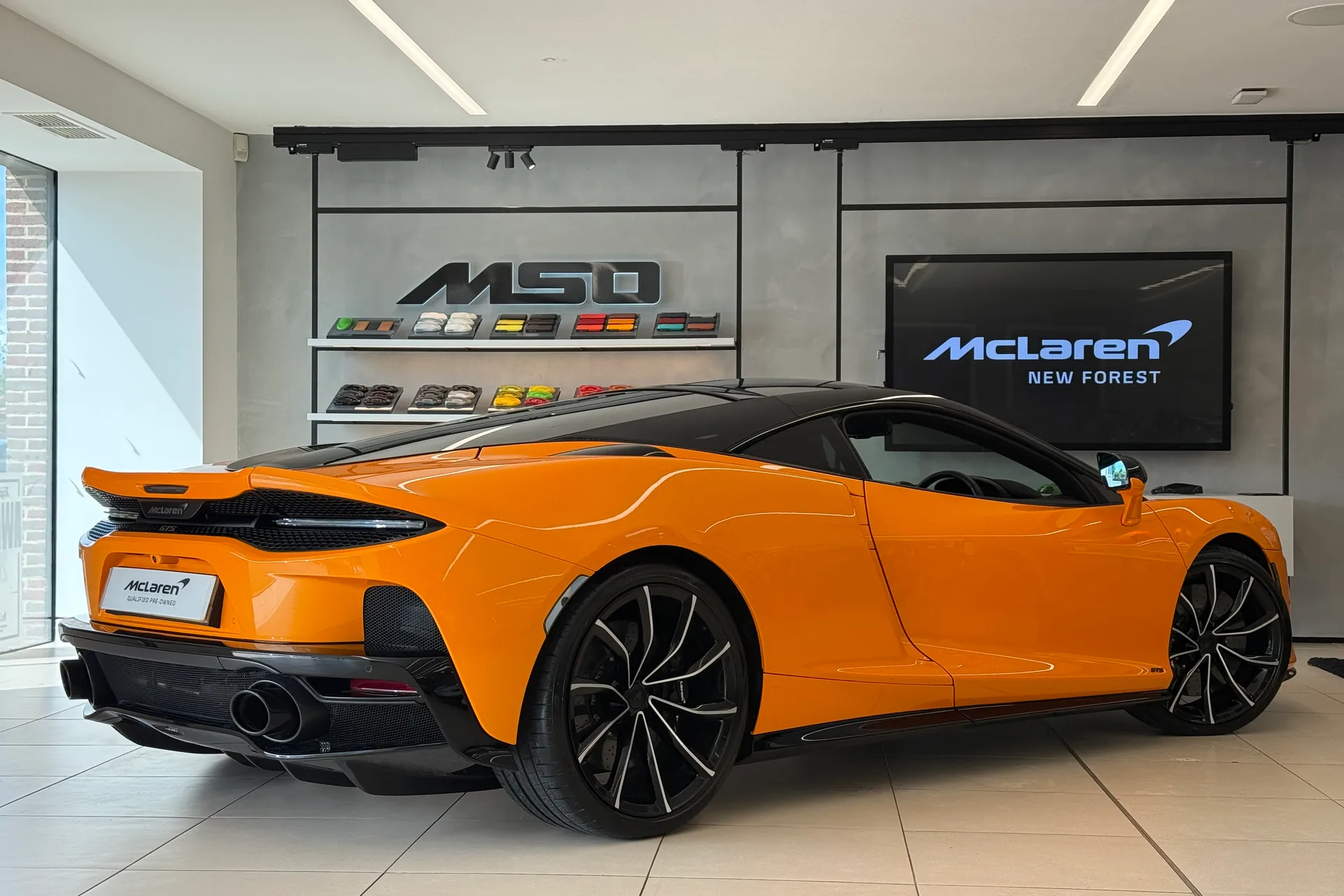 McLaren GTS thumbnail image number 36