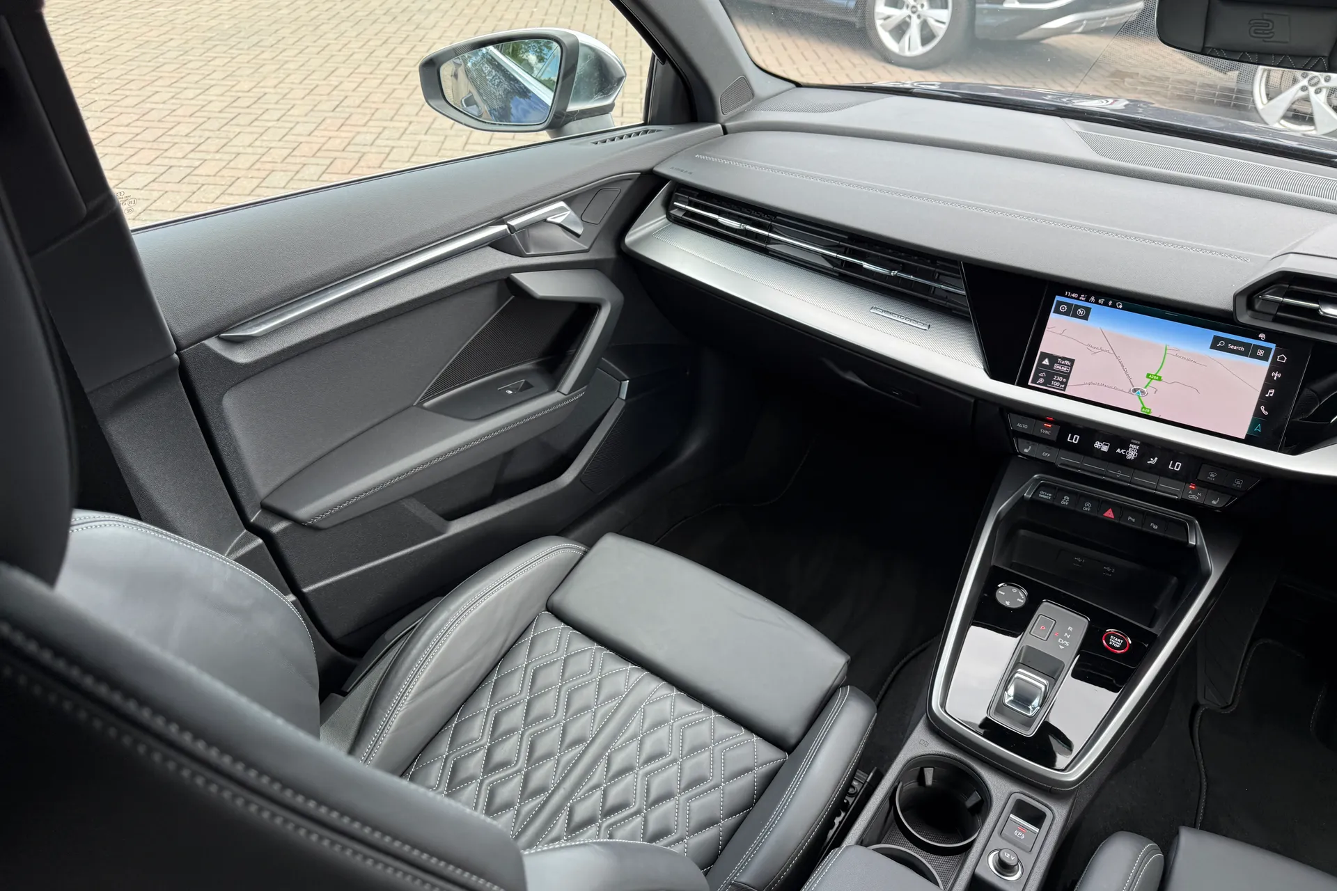 Audi A3 thumbnail image number 40
