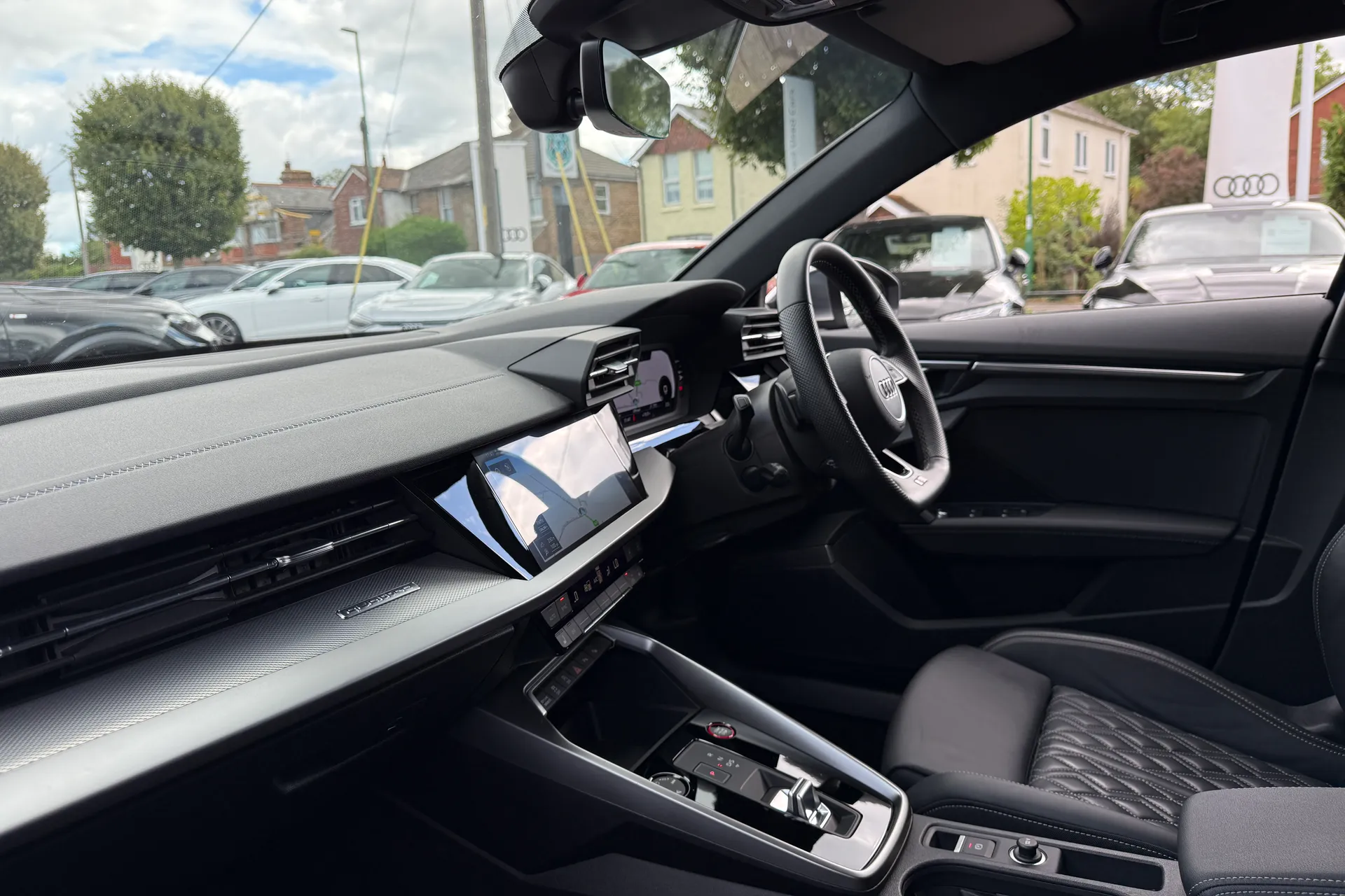 Audi A3 thumbnail image number 31