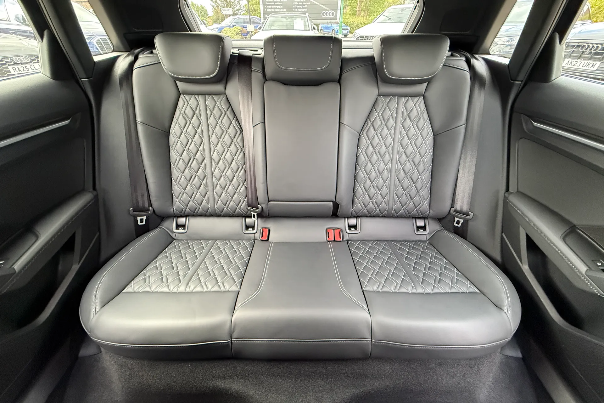 Audi A3 thumbnail image number 39