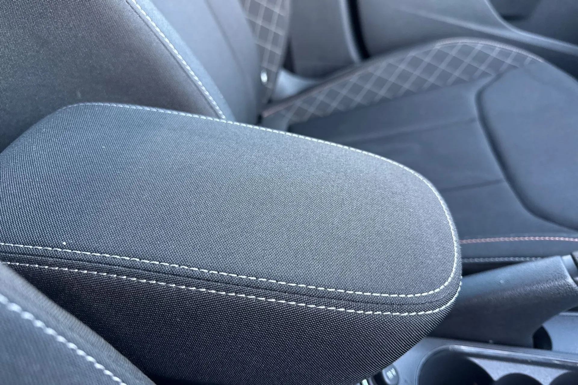 SKODA KAMIQ thumbnail image number 42