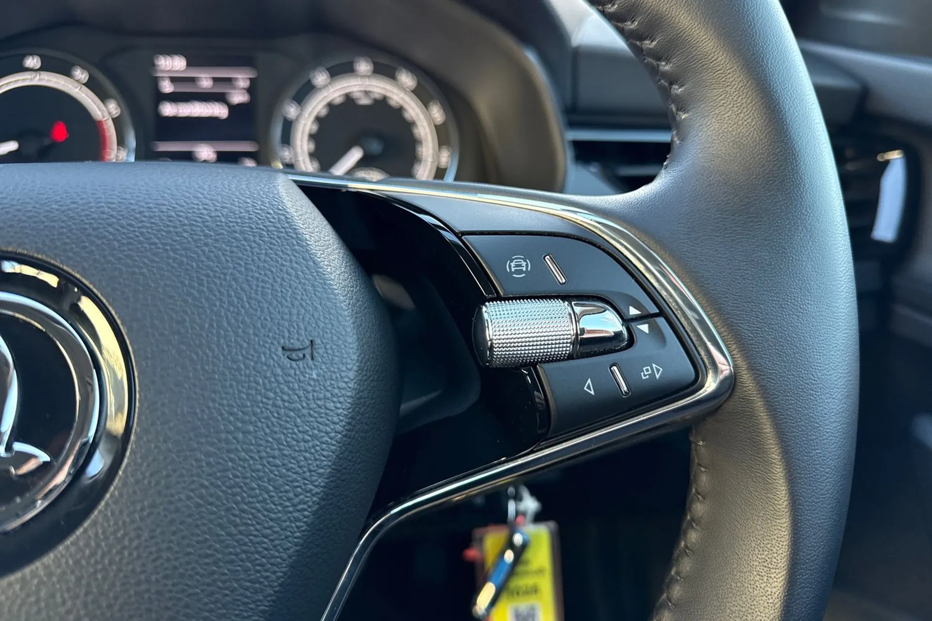 SKODA KAMIQ thumbnail image number 40