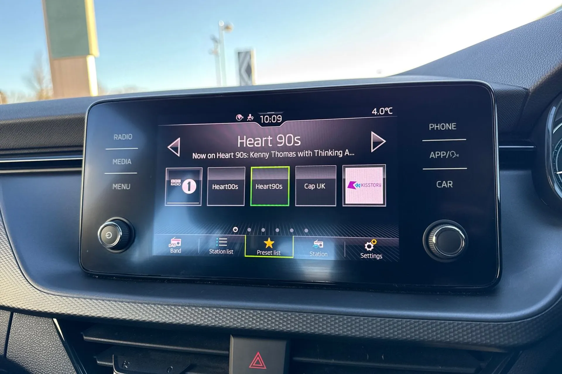 SKODA KAMIQ thumbnail image number 17