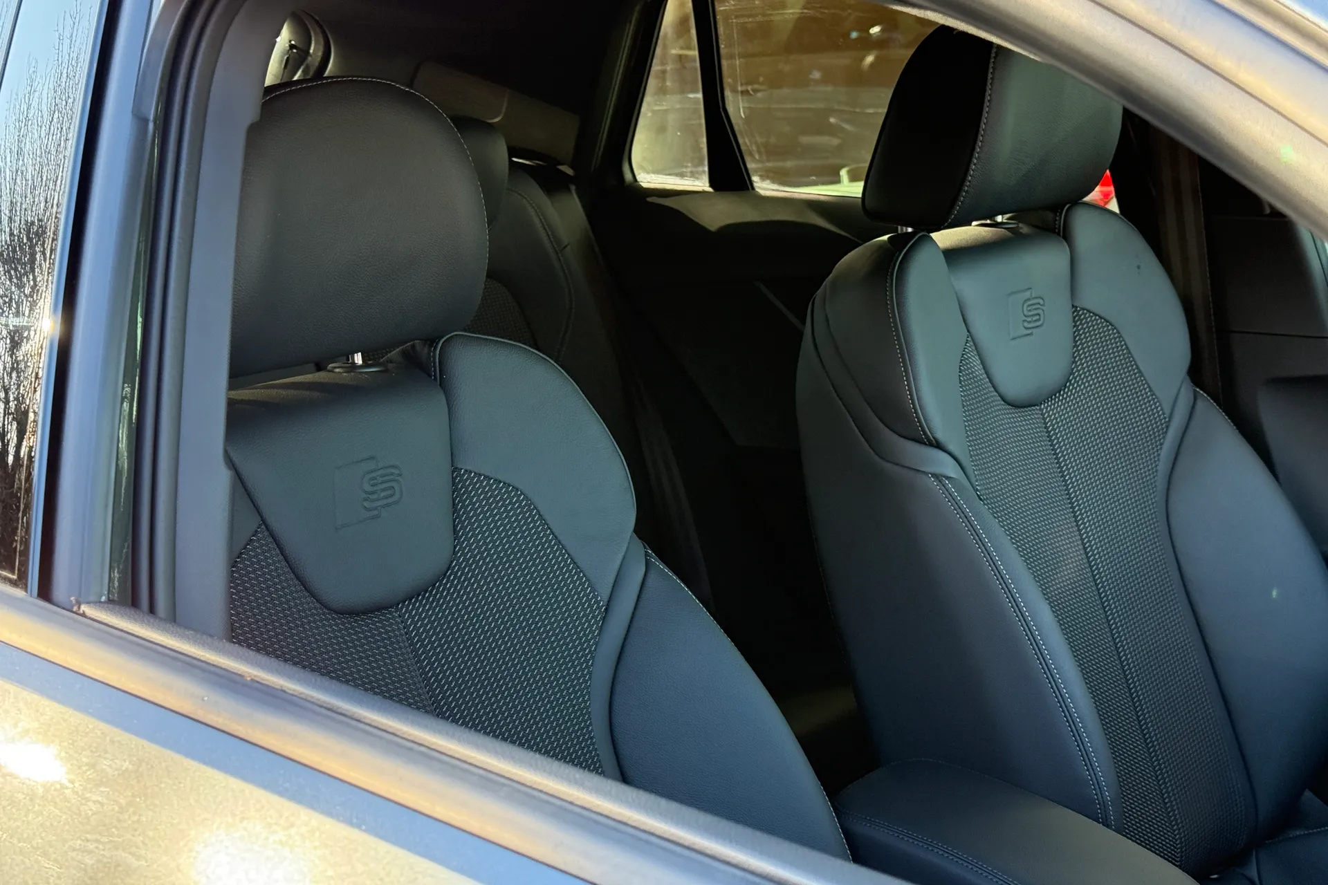 Audi Q2 thumbnail image number 36