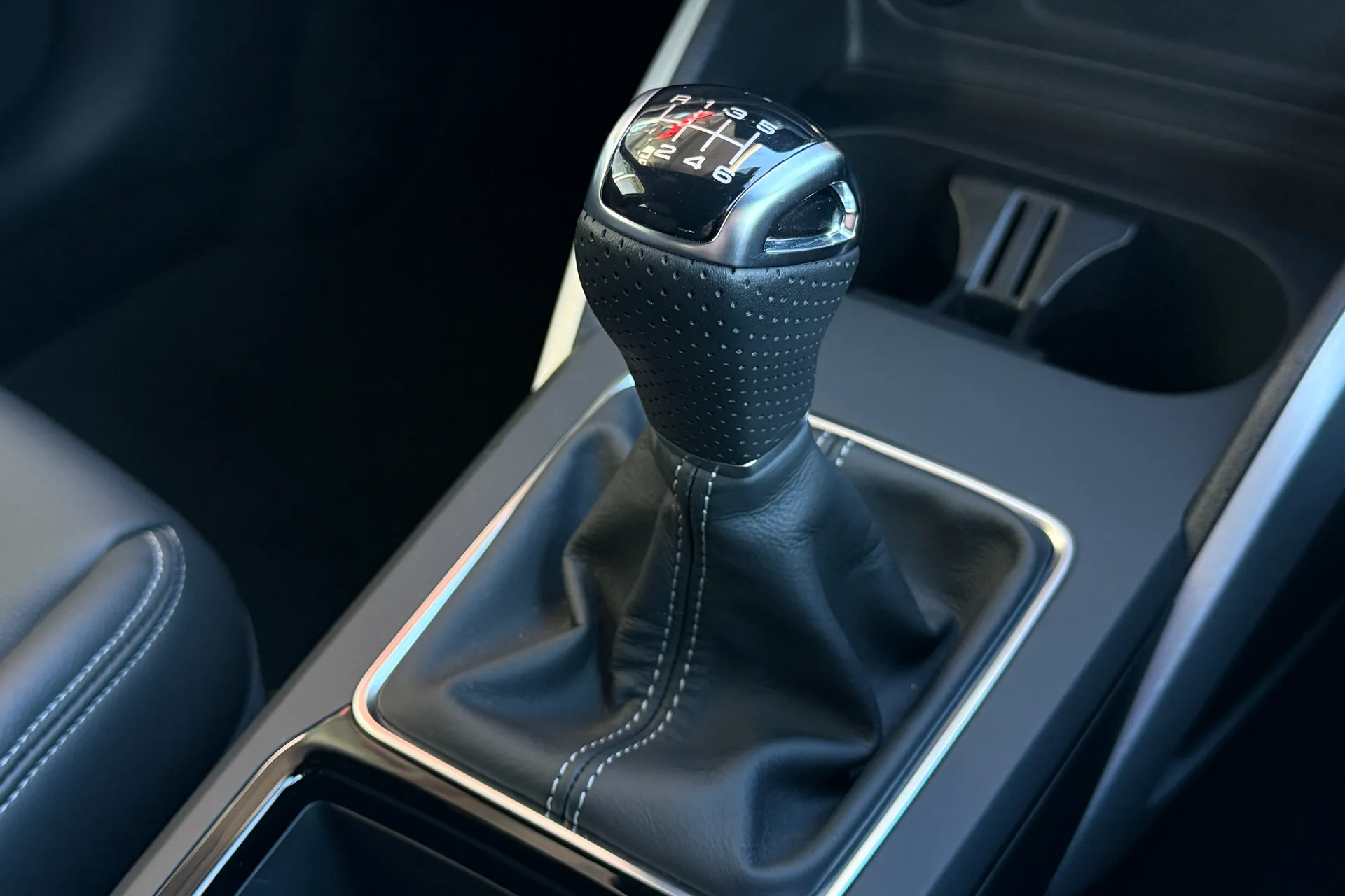 Audi Q2 thumbnail image number 26