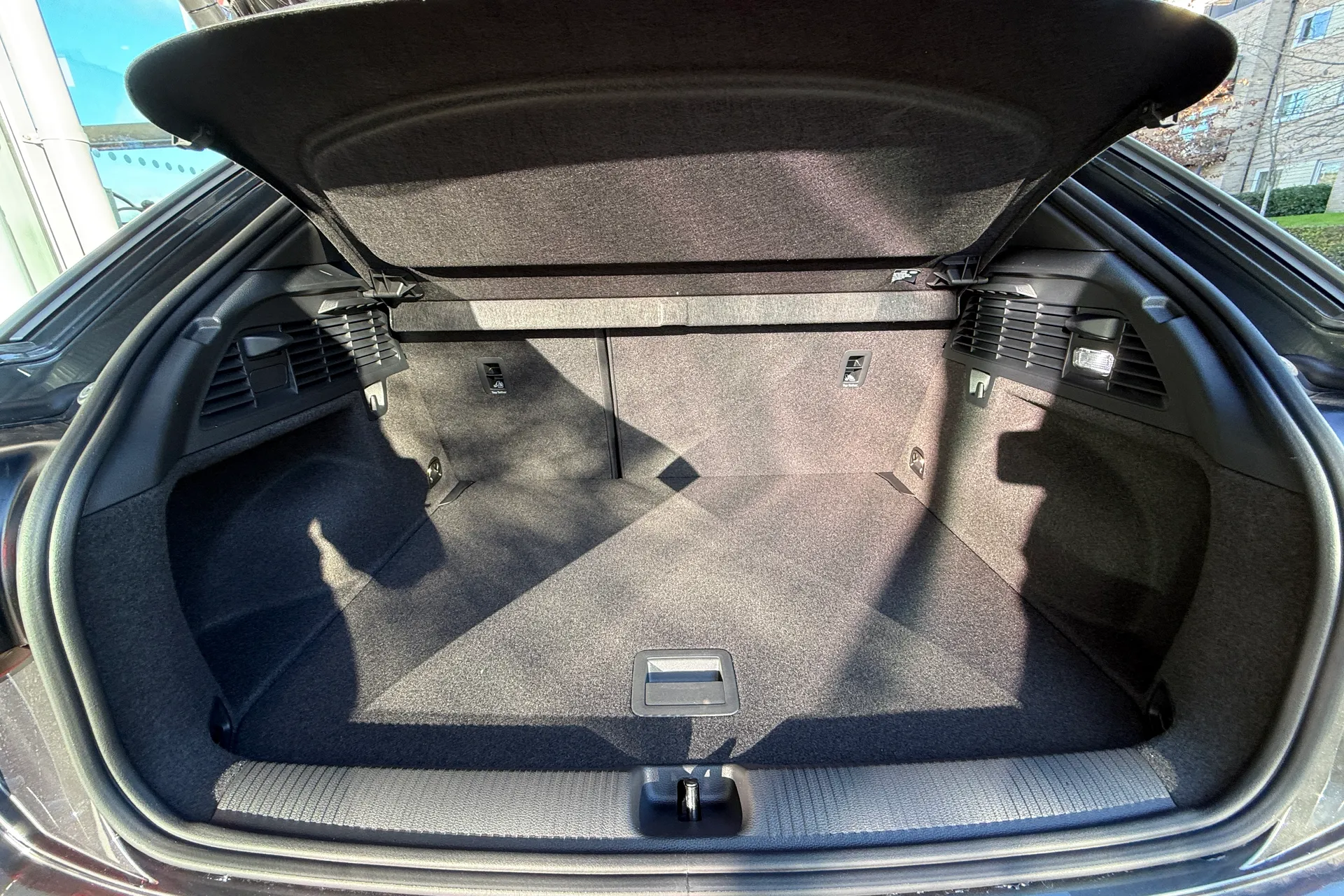 Audi Q2 thumbnail image number 53