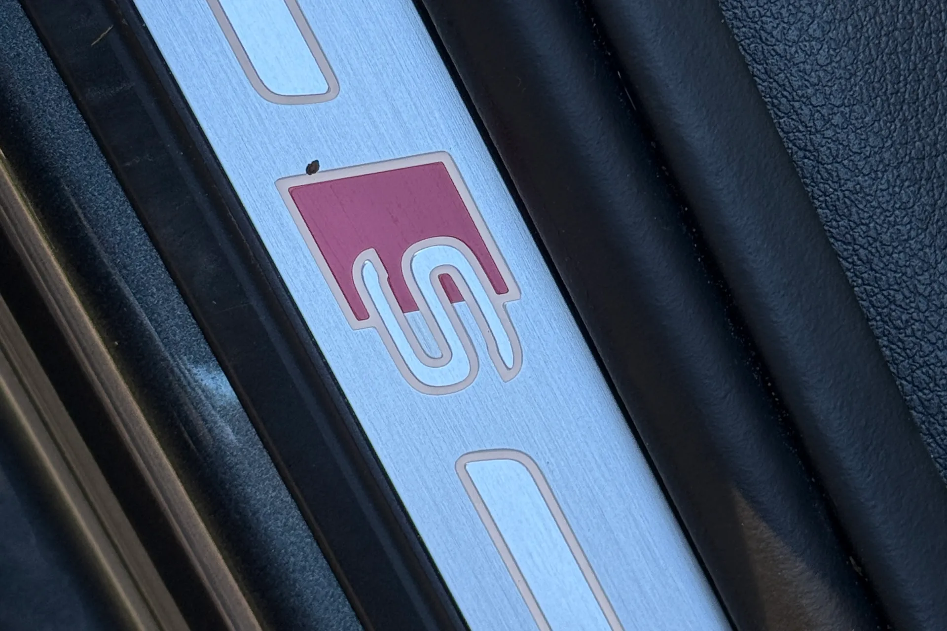 Audi Q2 thumbnail image number 33