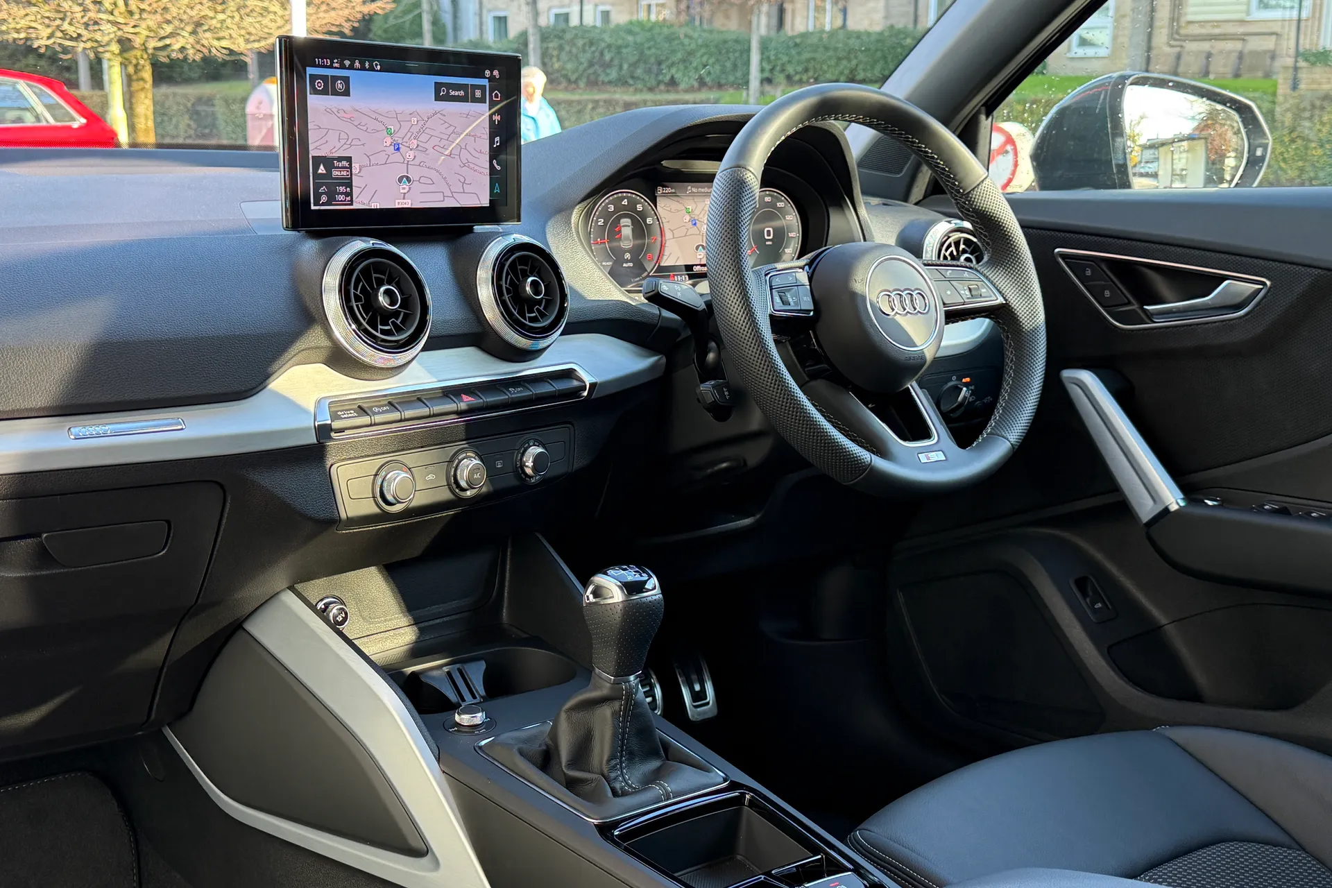 Audi Q2 thumbnail image number 59