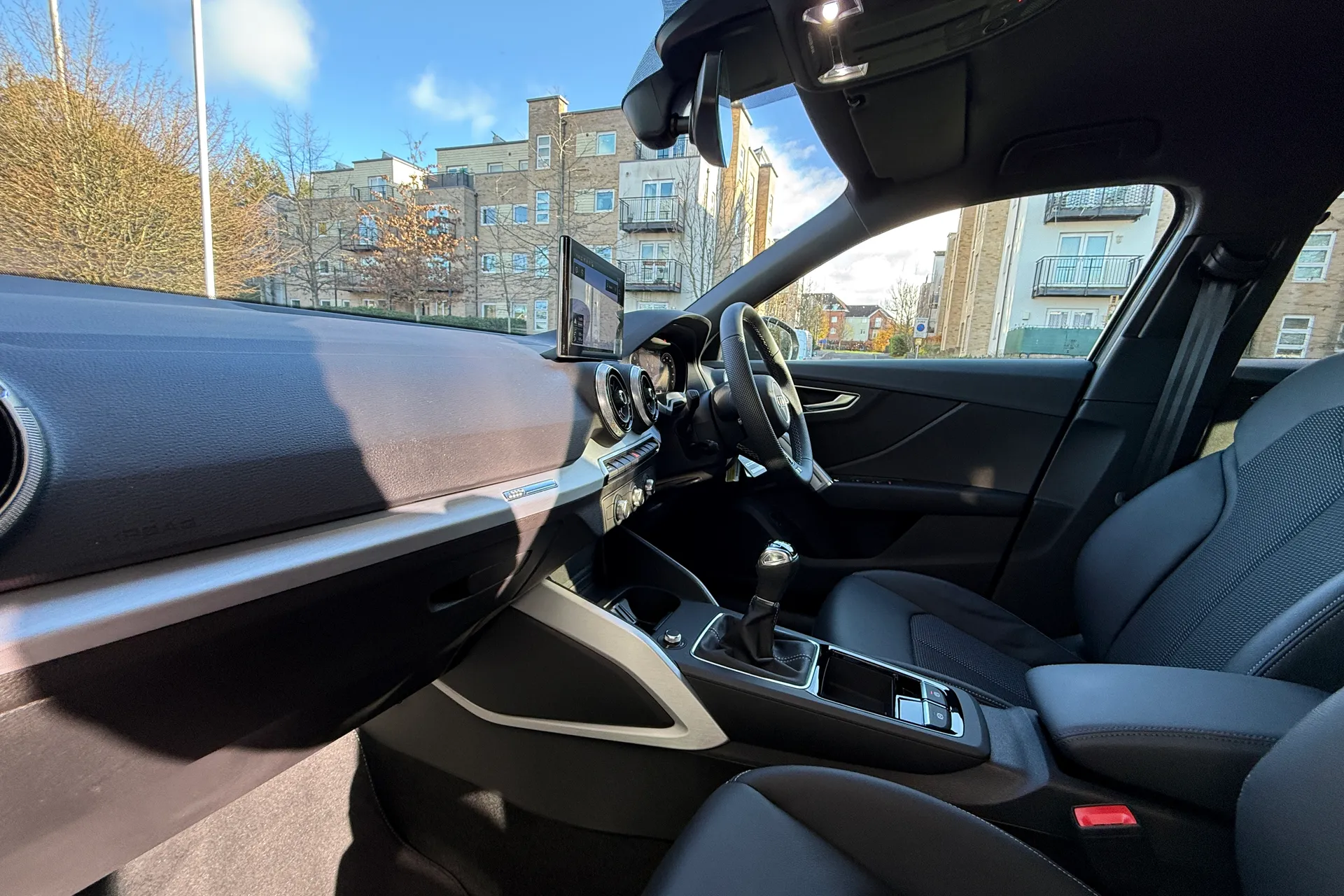 Audi Q2 thumbnail image number 6