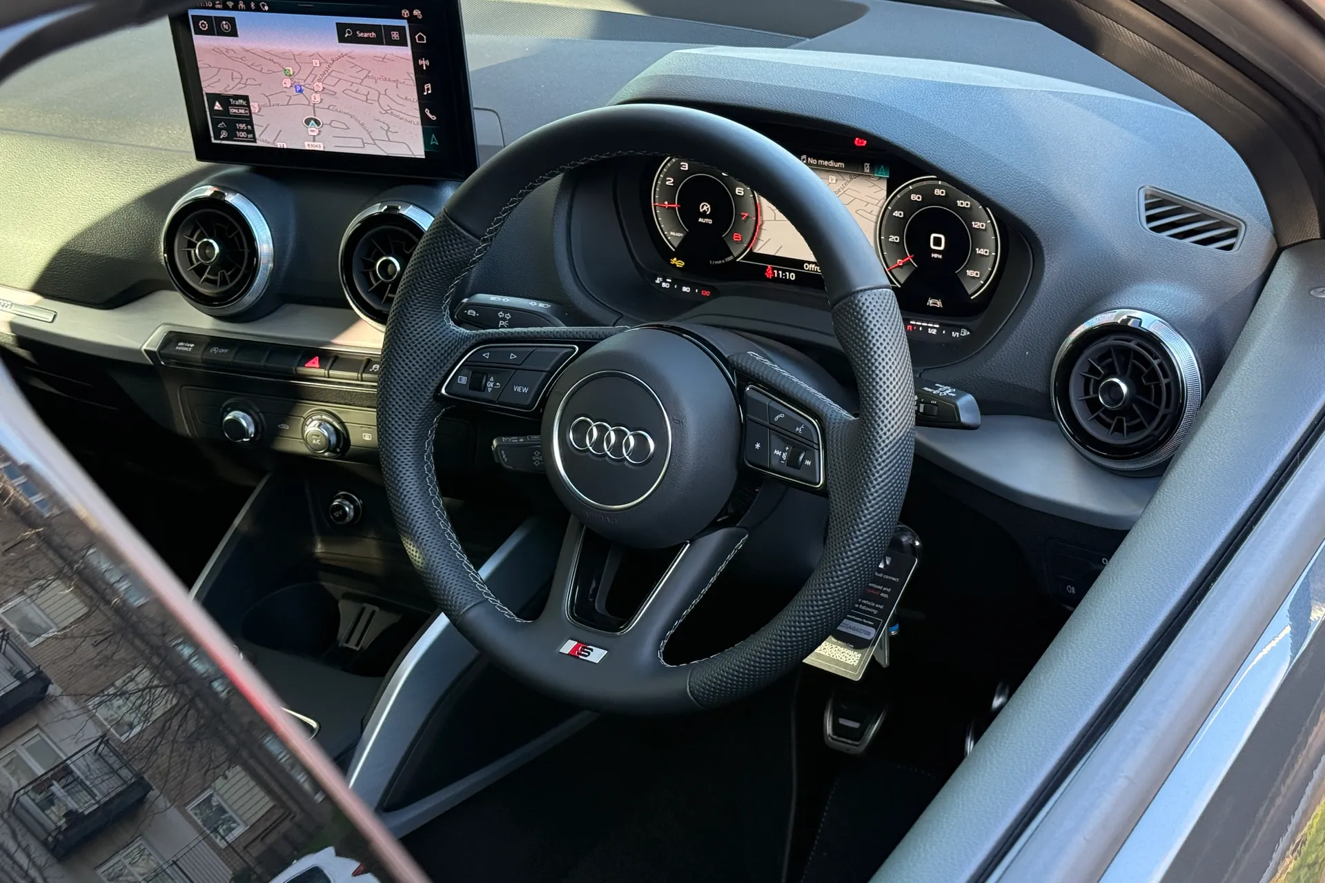 Audi Q2 thumbnail image number 35