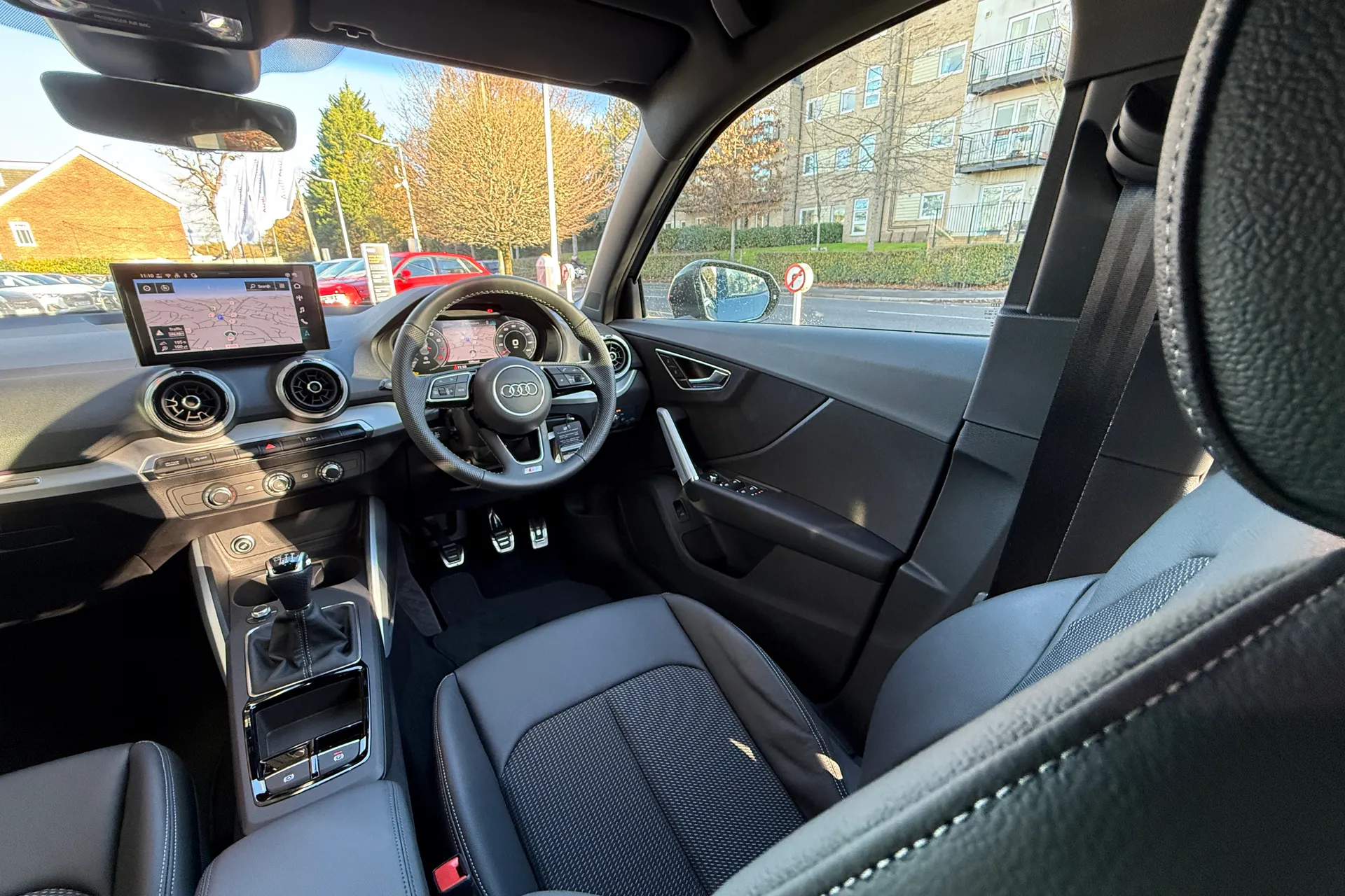 Audi Q2 thumbnail image number 44