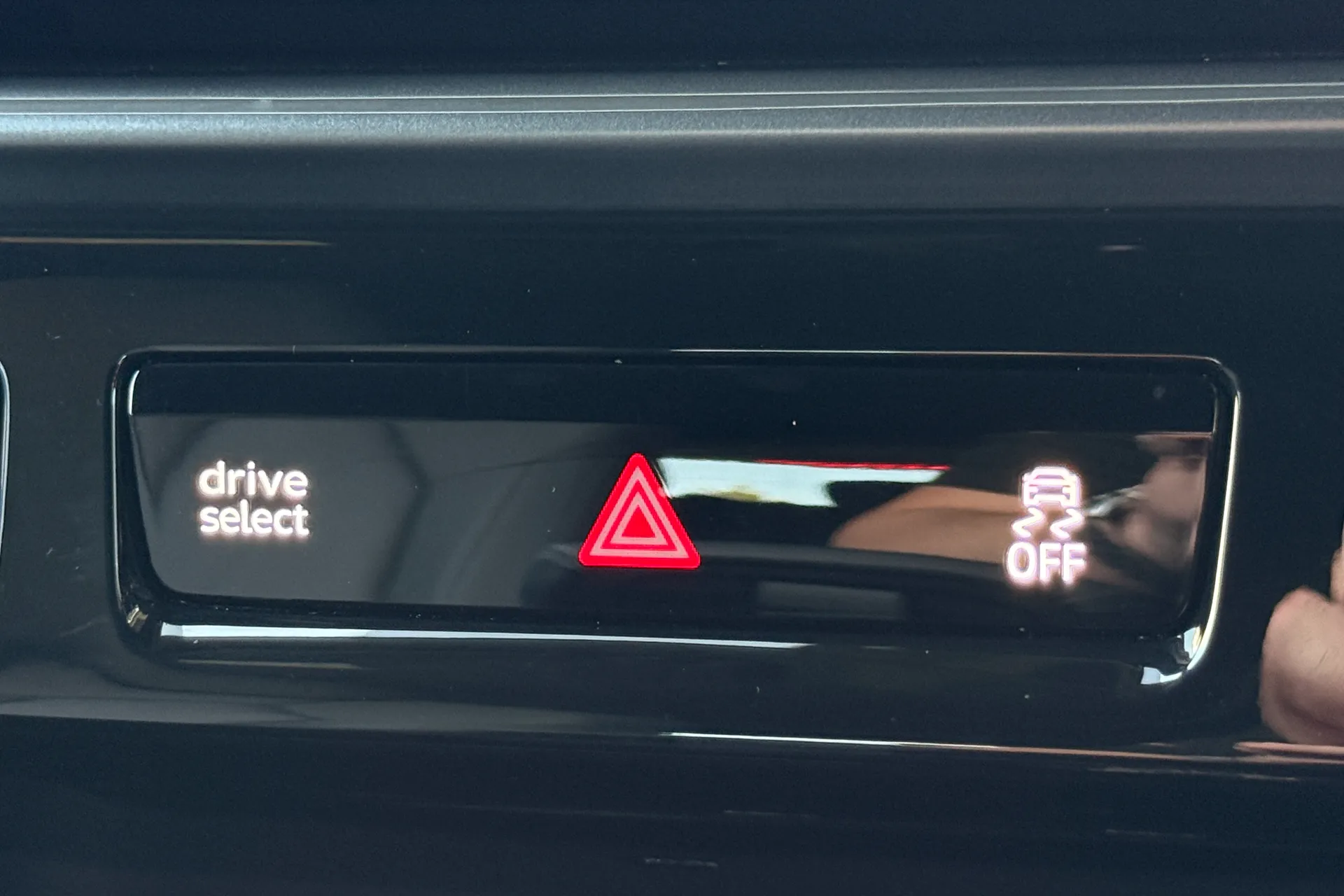 Audi Q5 thumbnail image number 25